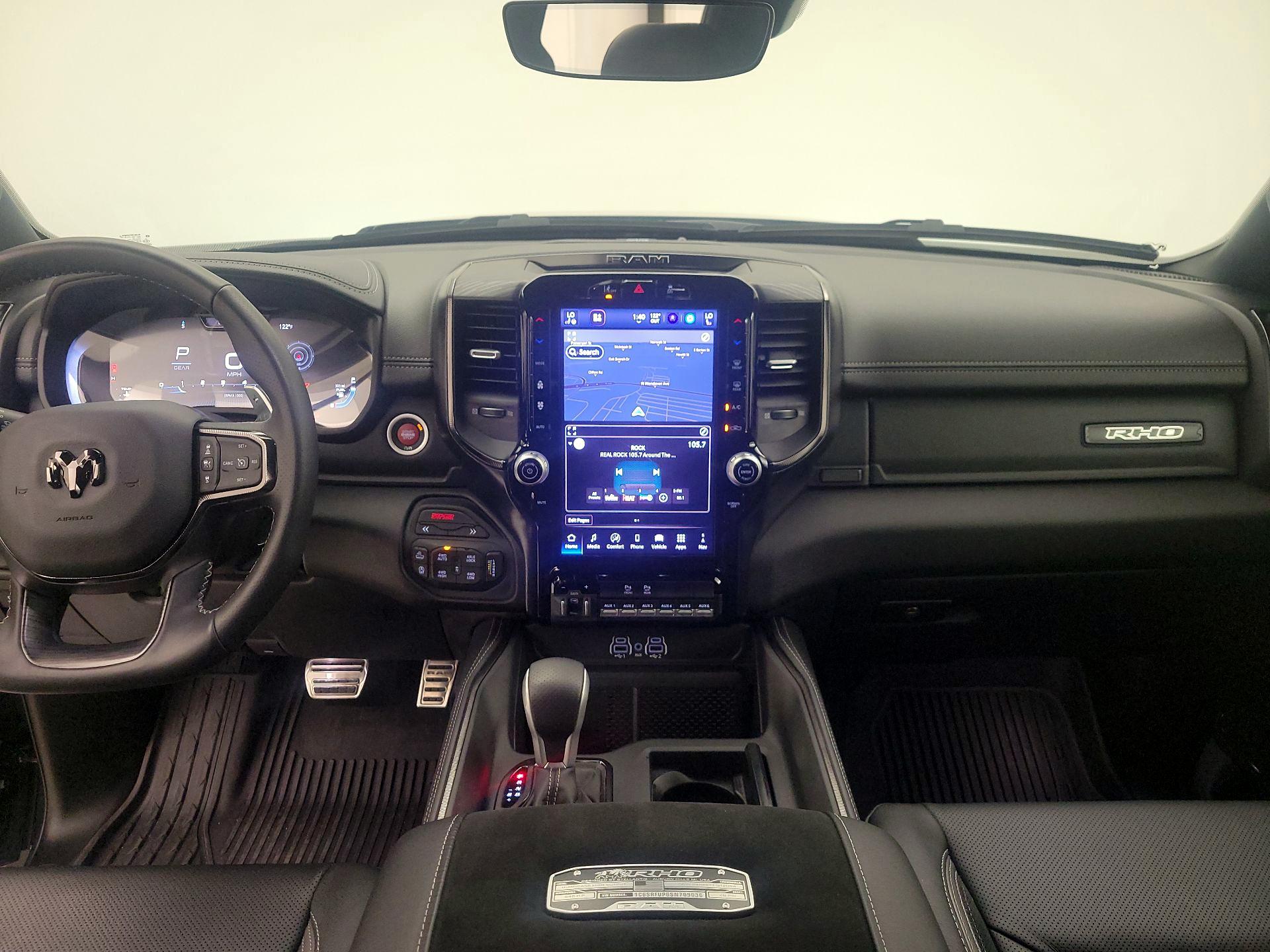 Thumbnail: 2025 RAM 1500 - 9
