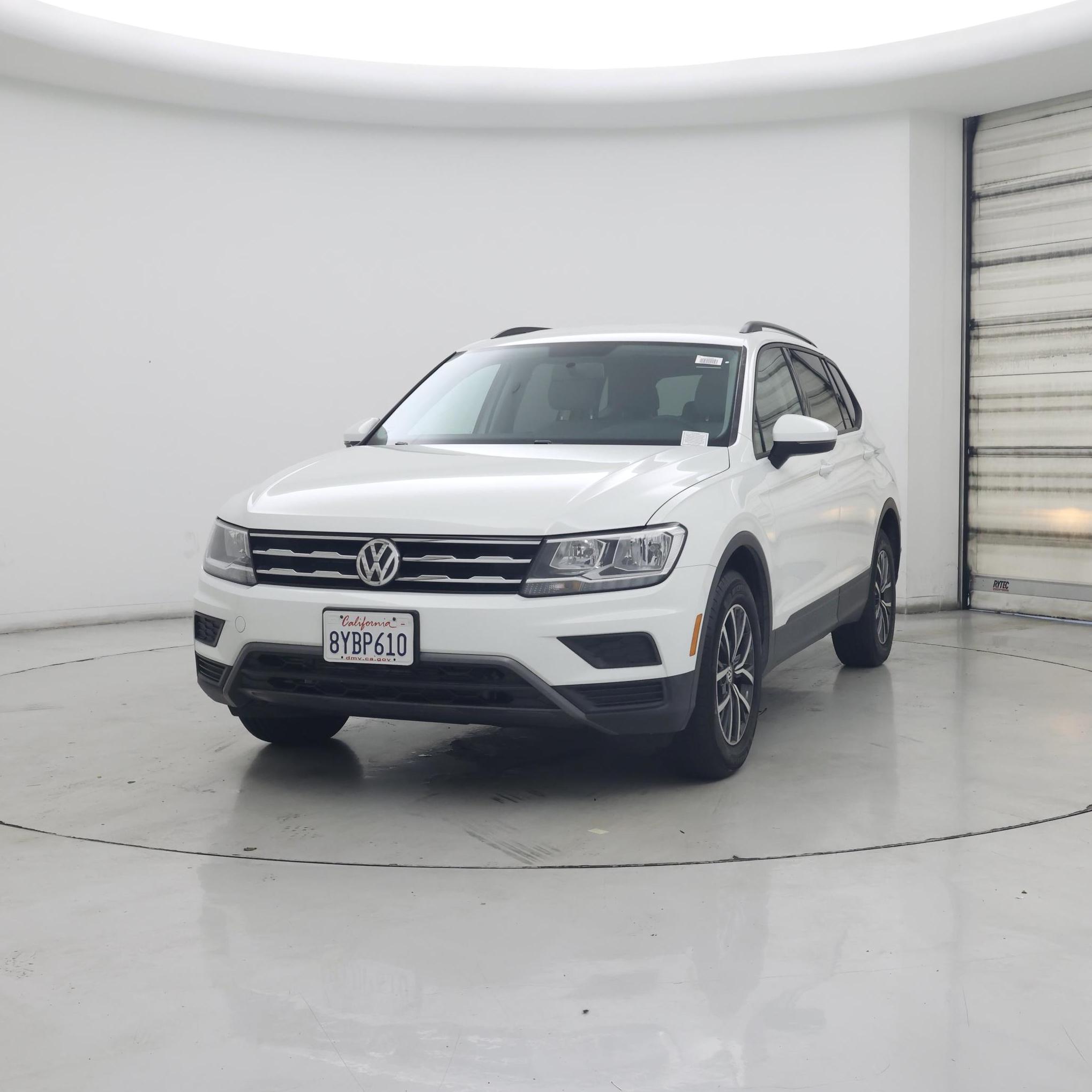 Thumbnail: 2021 Volkswagen Tiguan - 4