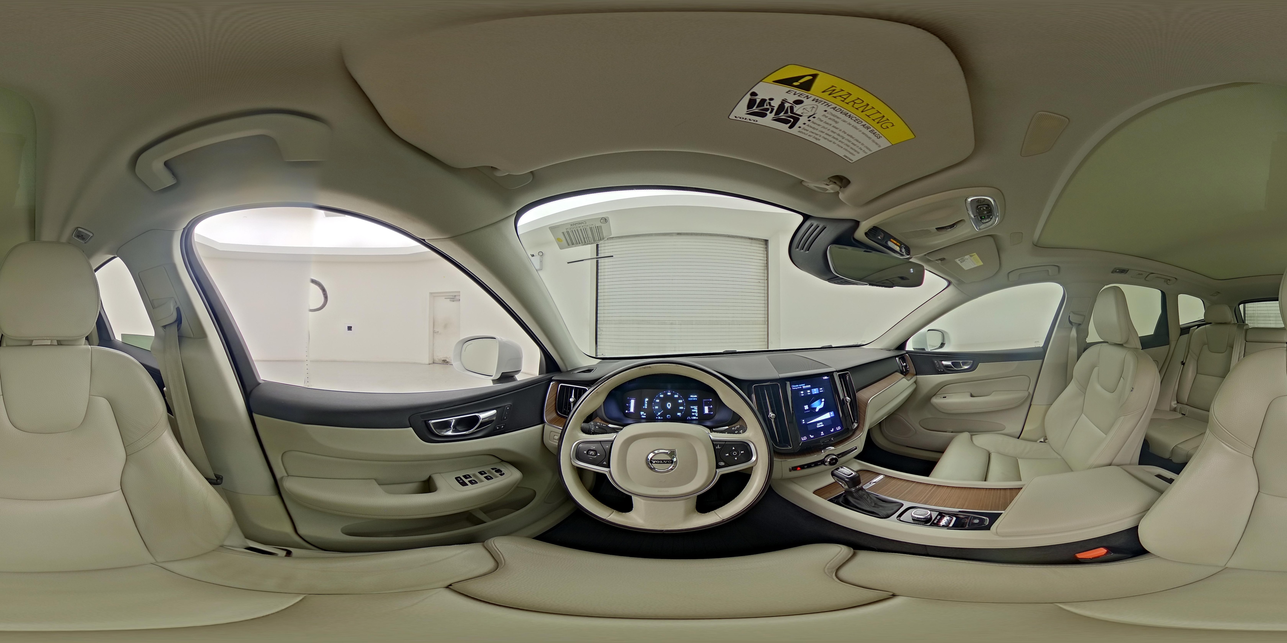 2019 Volvo XC60 T5 Momentum, photo 24