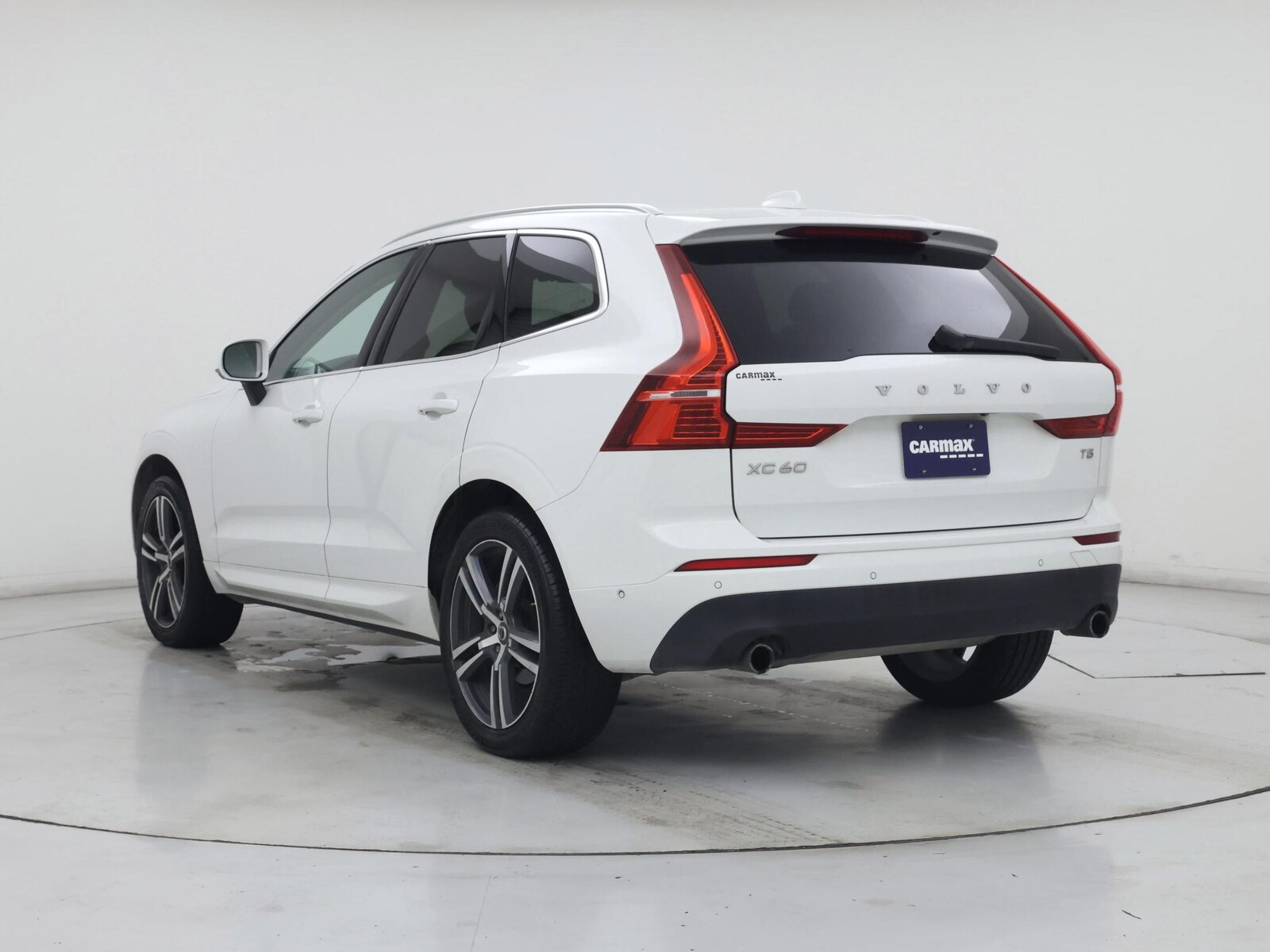 2019 Volvo XC60 T5 Momentum, photo 3