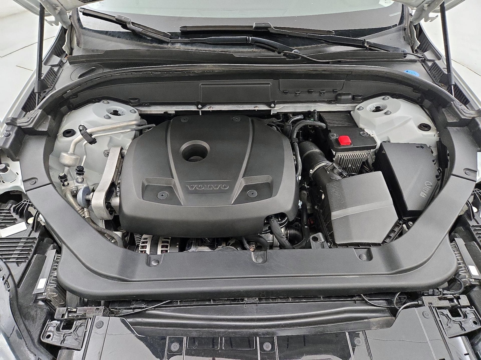 2019 Volvo XC60 T5 Momentum, photo 20