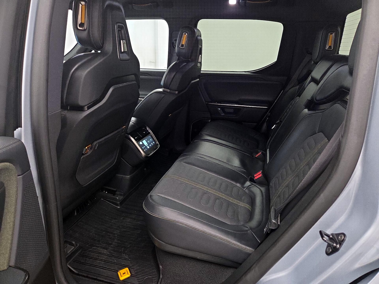 2025 Rivian R1T Adventure - Photo 20