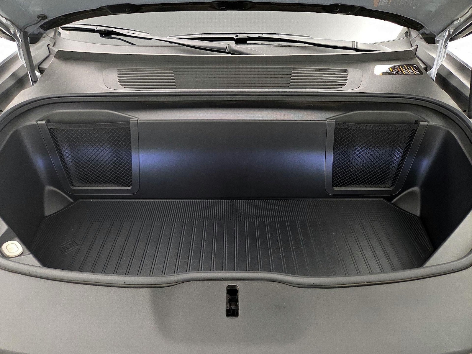 2025 Rivian R1T Adventure - Photo 22