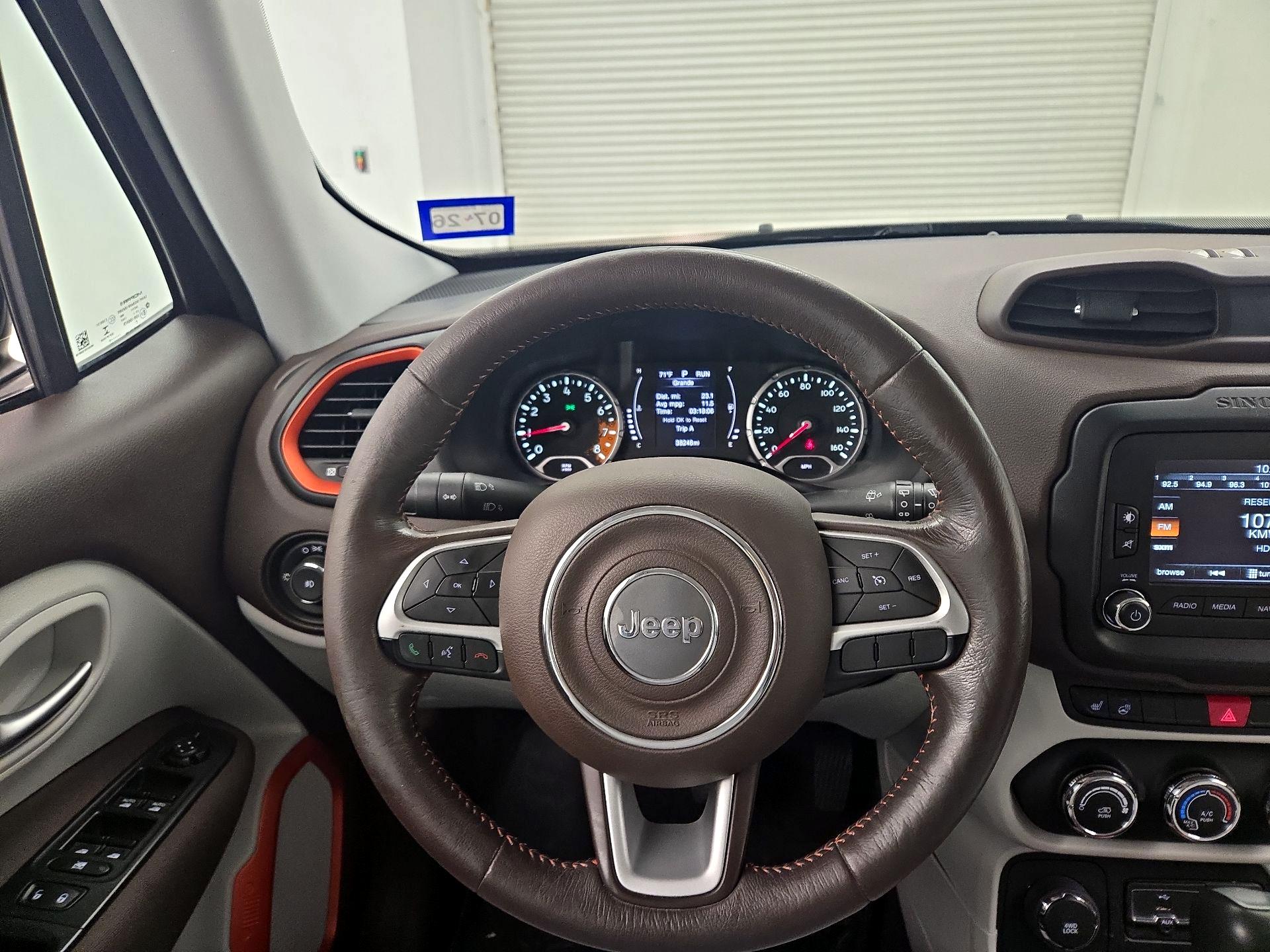 Thumbnail: 2015 Jeep Renegade - 10
