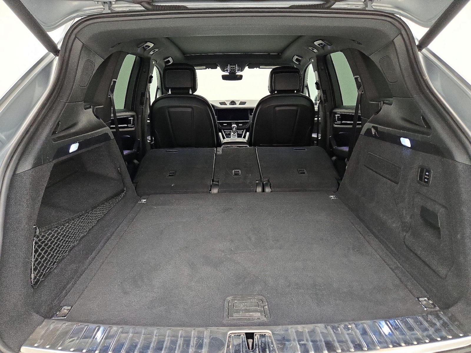 2020 Porsche Cayenne S - Photo 24