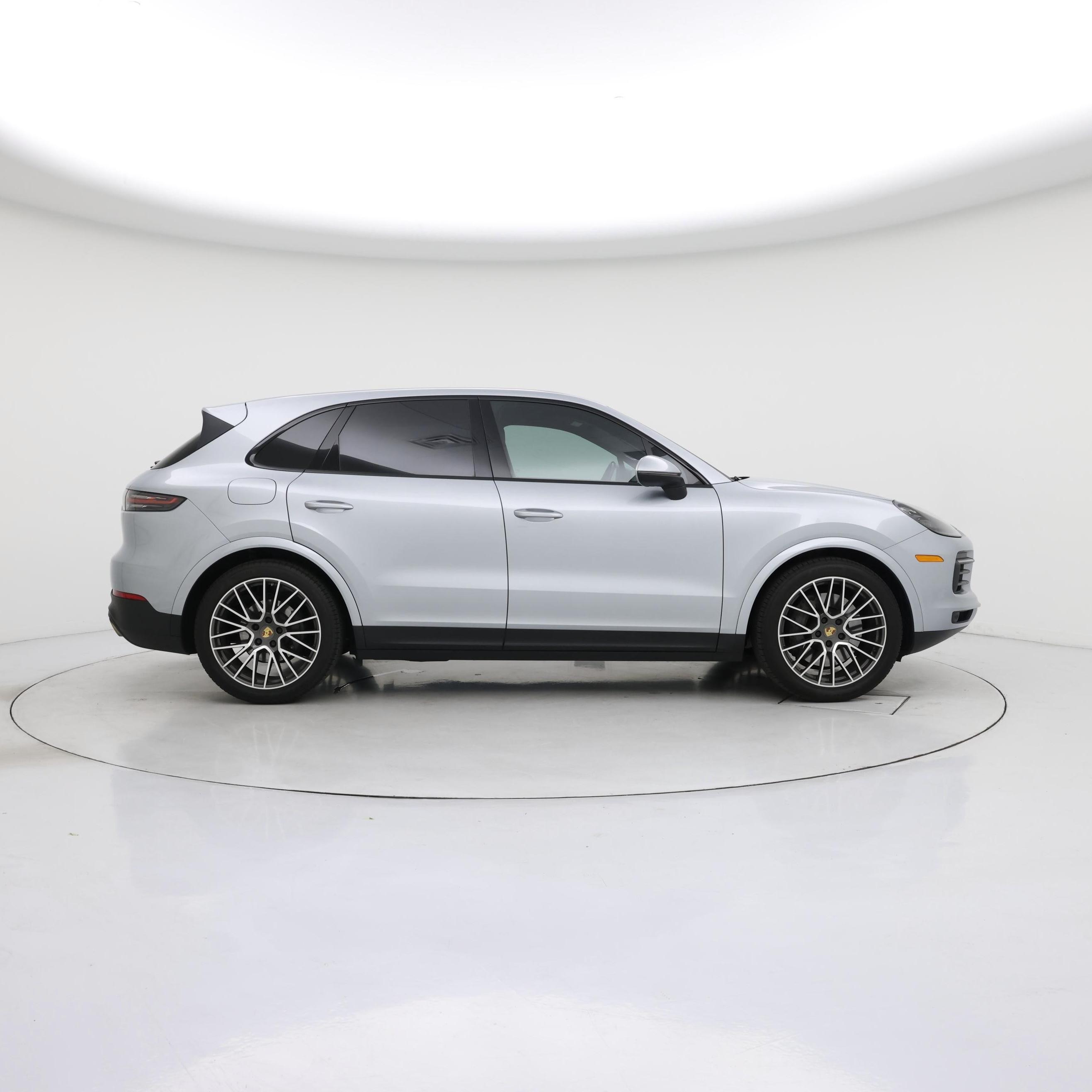 Thumbnail: 2020 Porsche Cayenne - 7