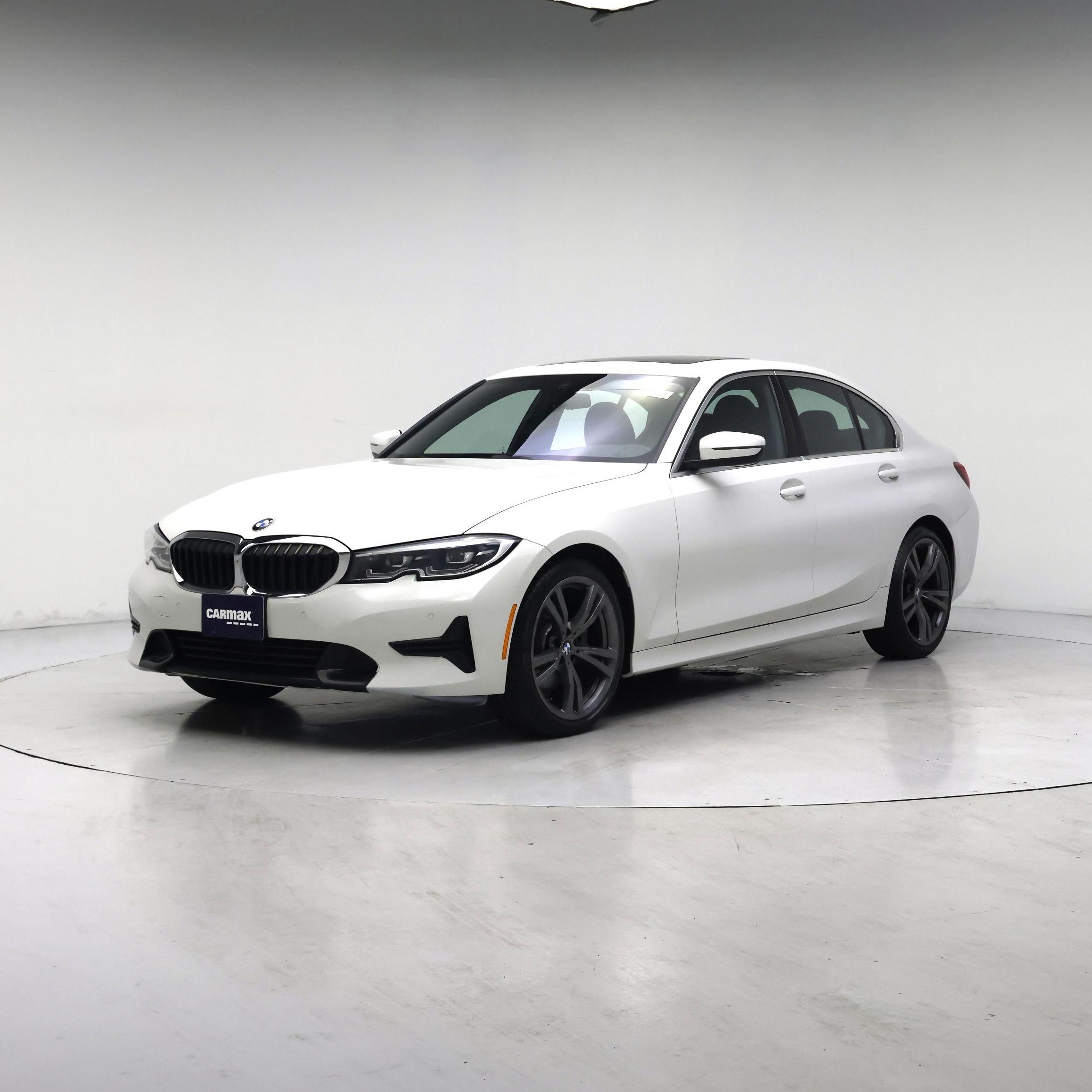 Thumbnail: 2019 BMW 3 Series - 4
