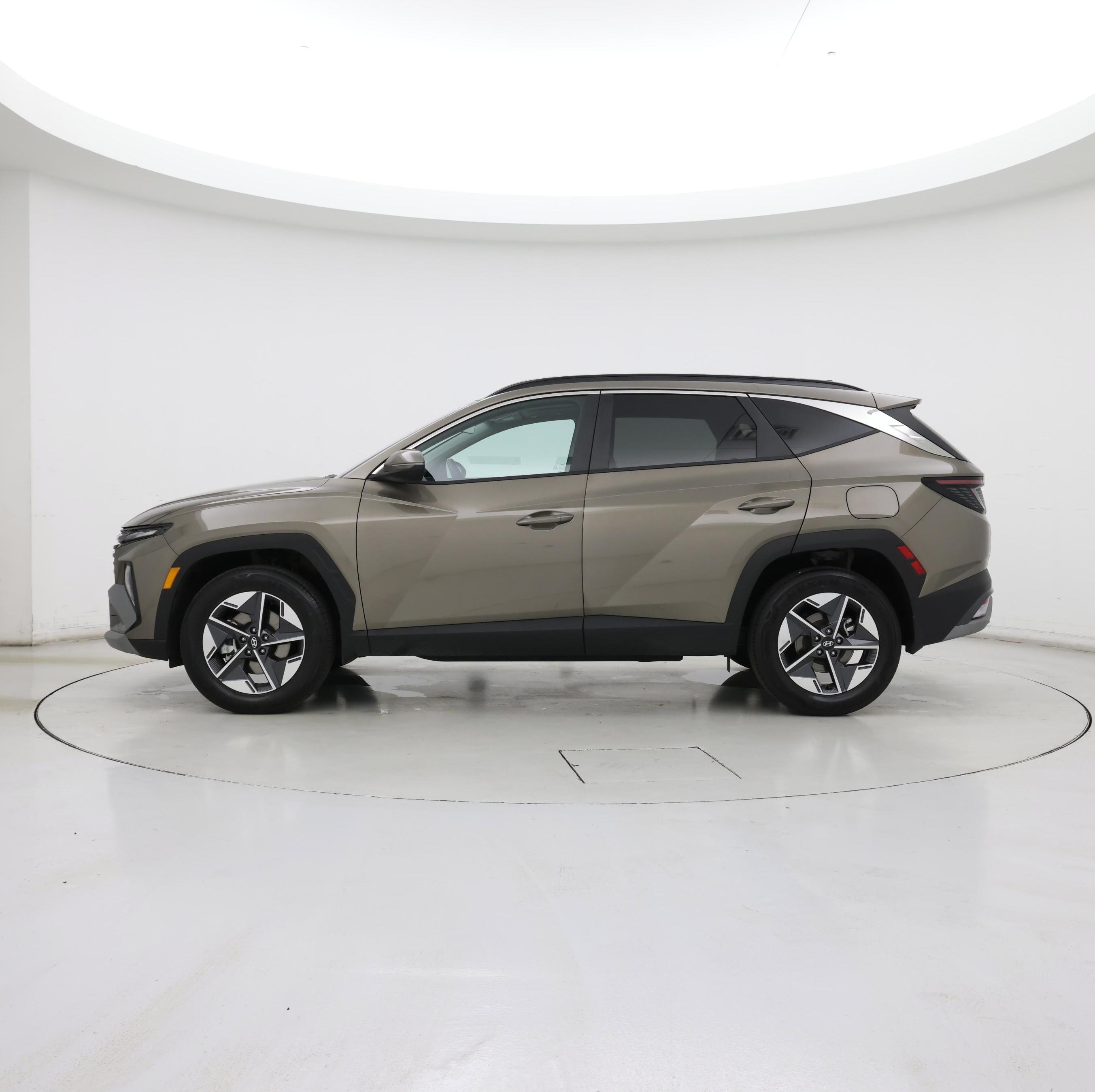 Thumbnail: 2025 Hyundai Tucson - 3