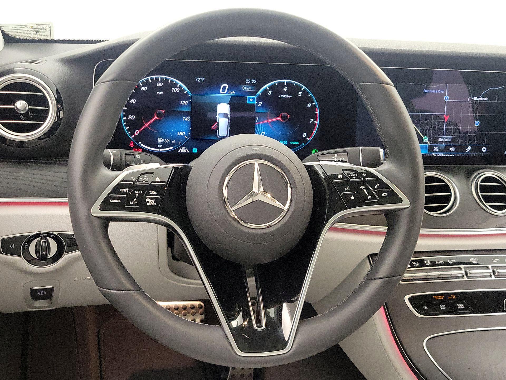 Thumbnail: 2023 Mercedes-Benz E-Class - 10