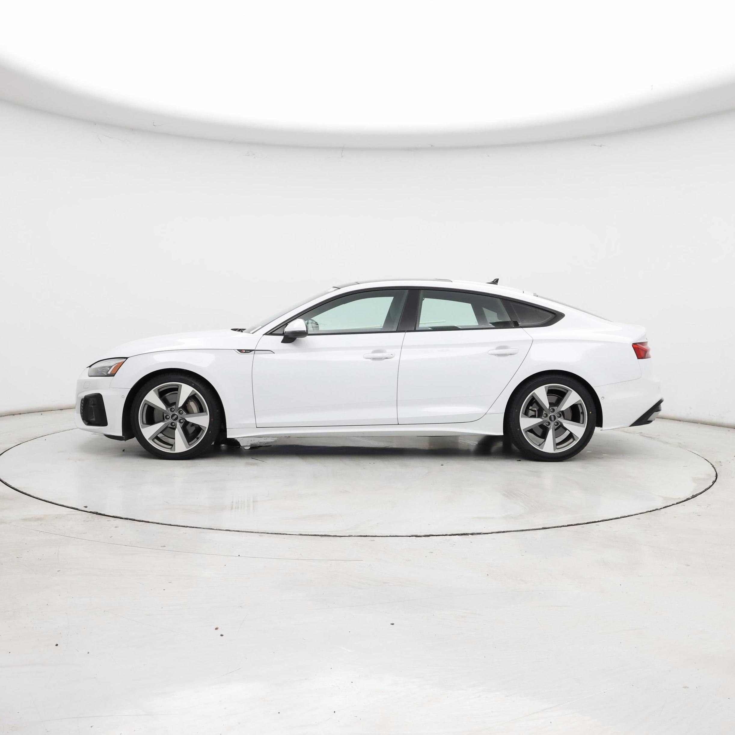 Thumbnail: 2021 Audi A5 - 3
