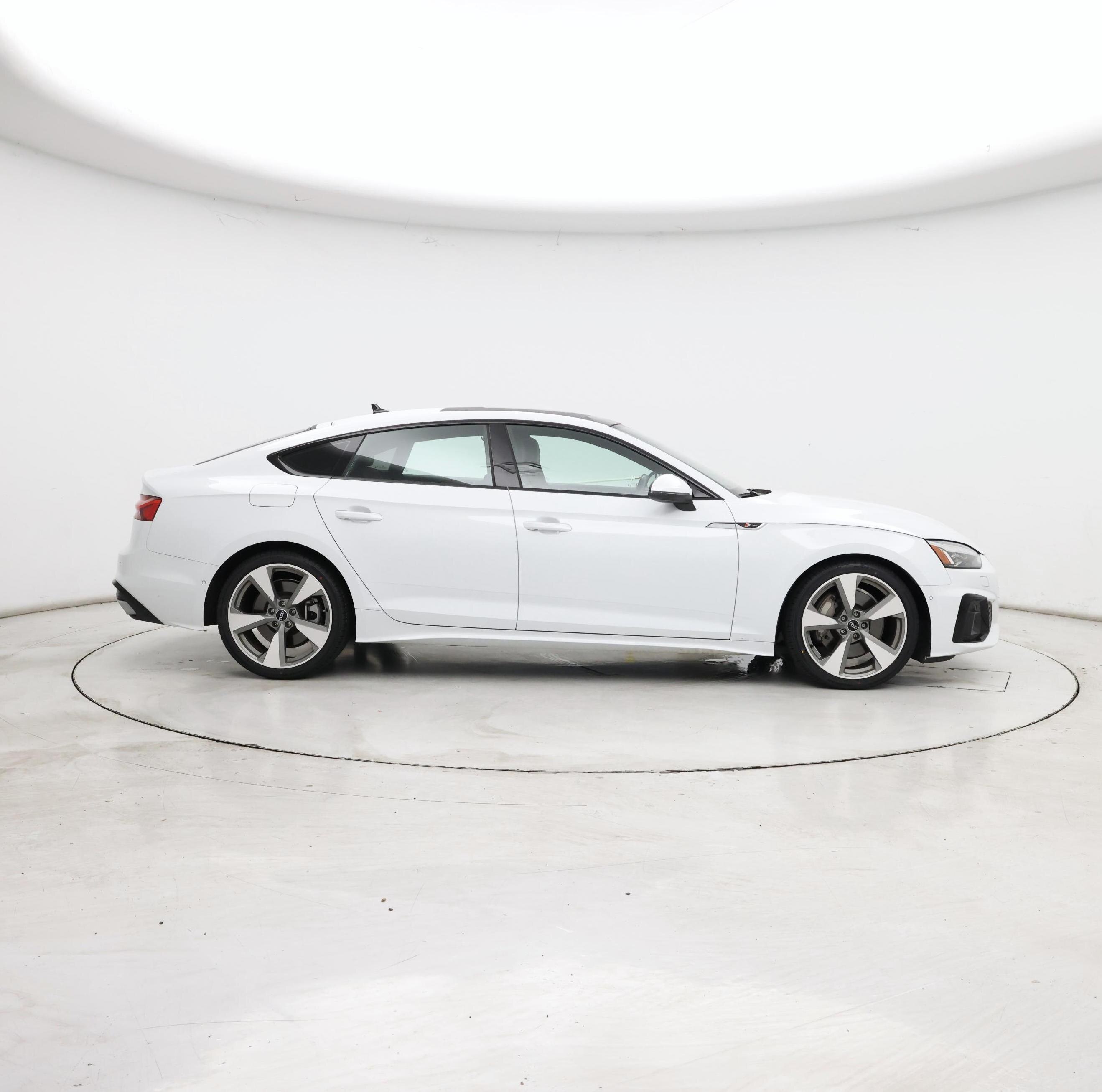 Thumbnail: 2021 Audi A5 - 7
