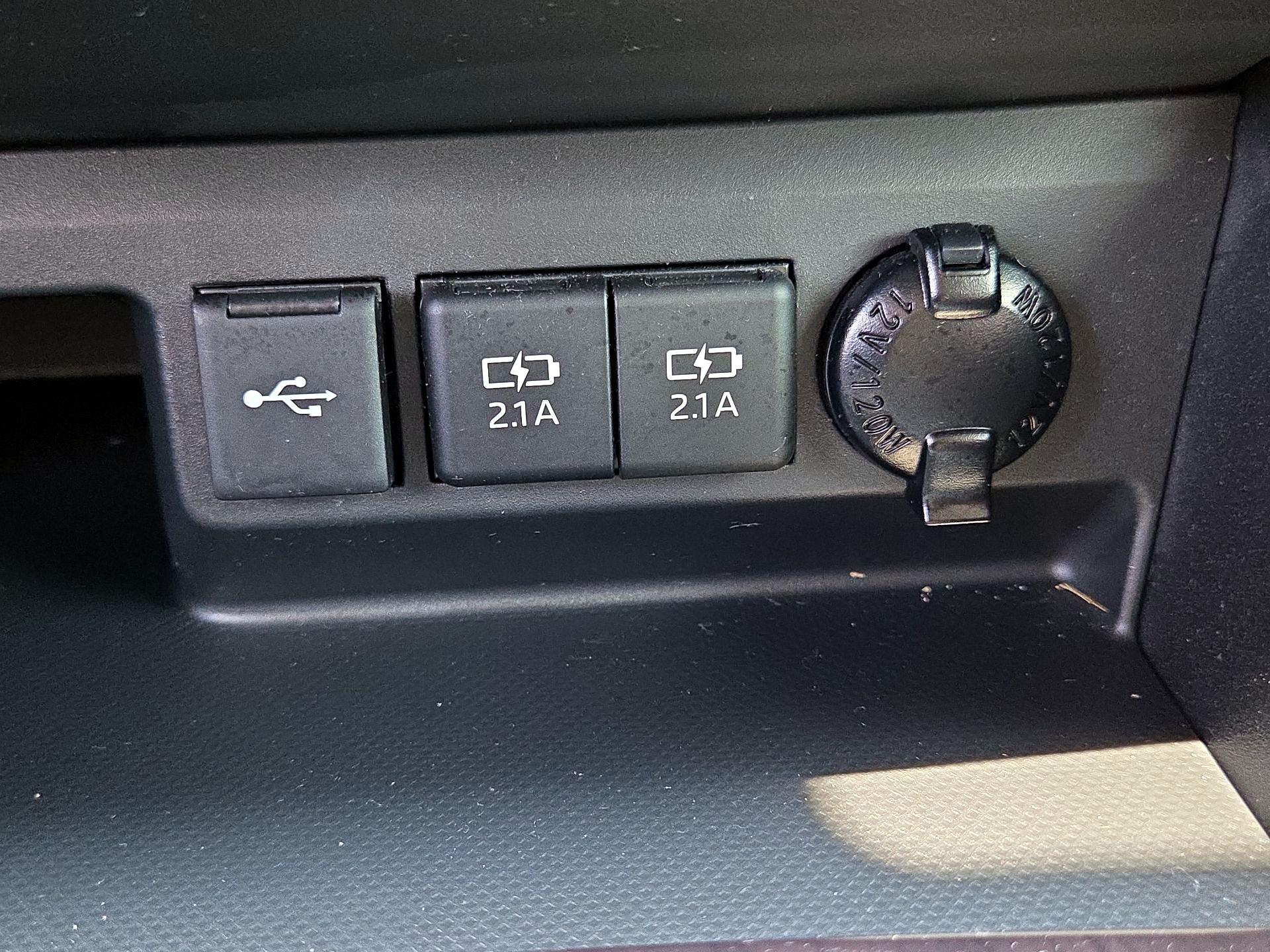 Thumbnail: 2021 Toyota Highlander - 19