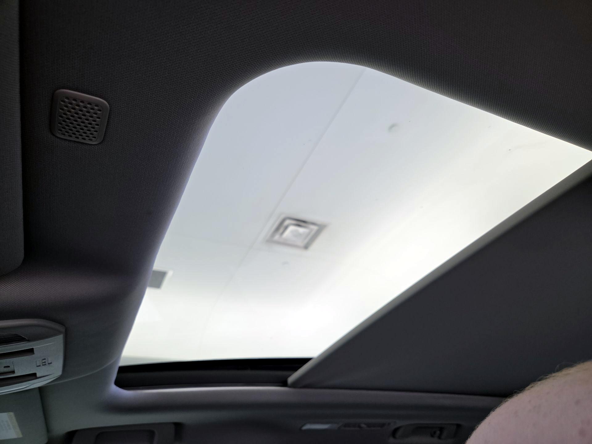 Thumbnail: 2021 Toyota Highlander - 20