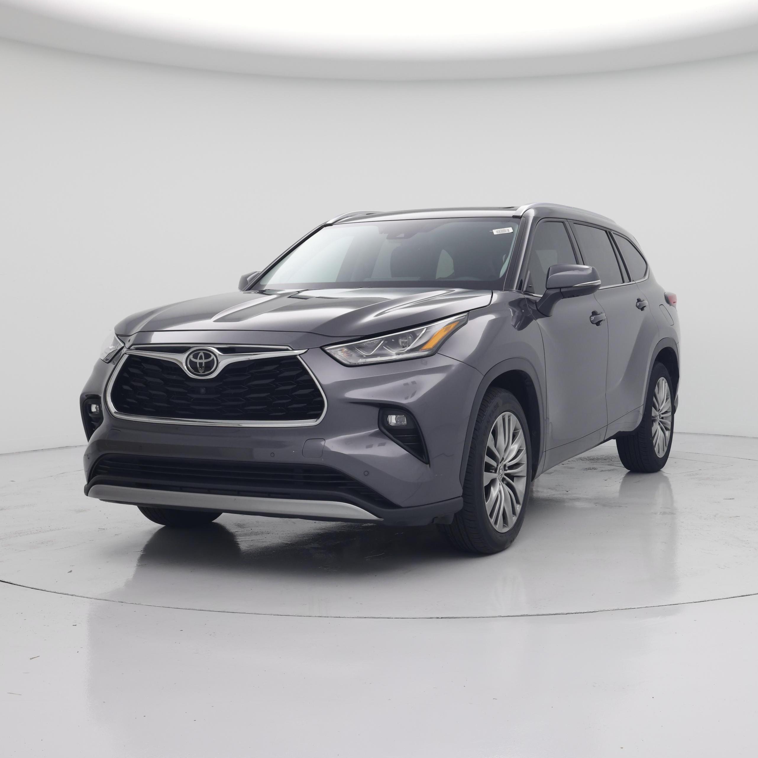 Thumbnail: 2021 Toyota Highlander - 4