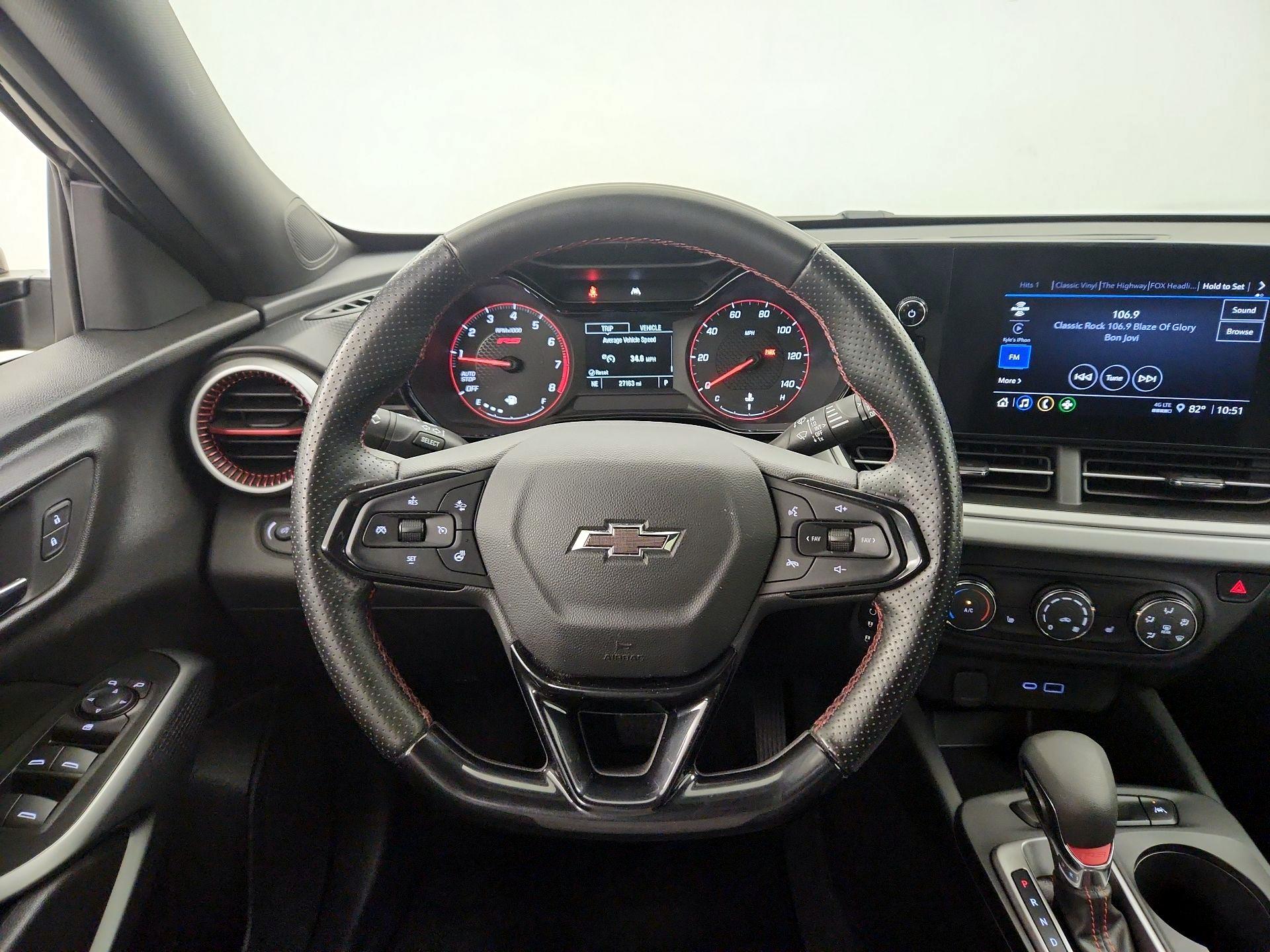 Thumbnail: 2024 Chevrolet Trax - 10