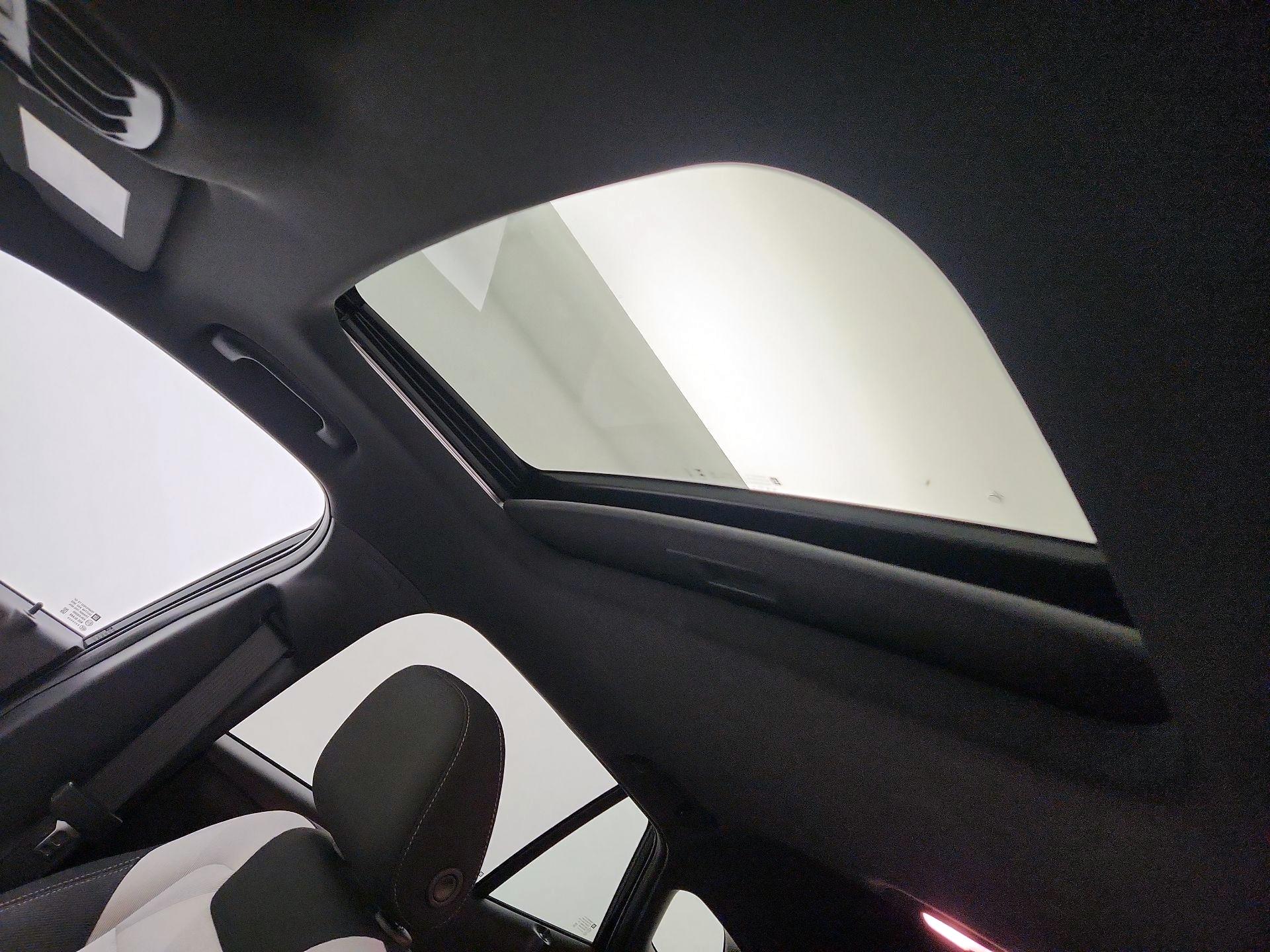 Thumbnail: 2024 Chevrolet Trax - 19