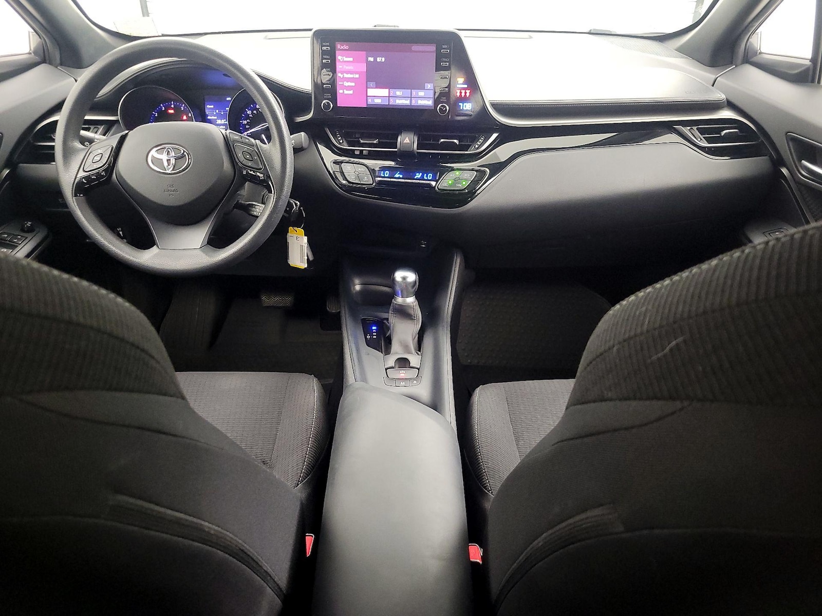 2019 Toyota C-HR LE - Photo 10
