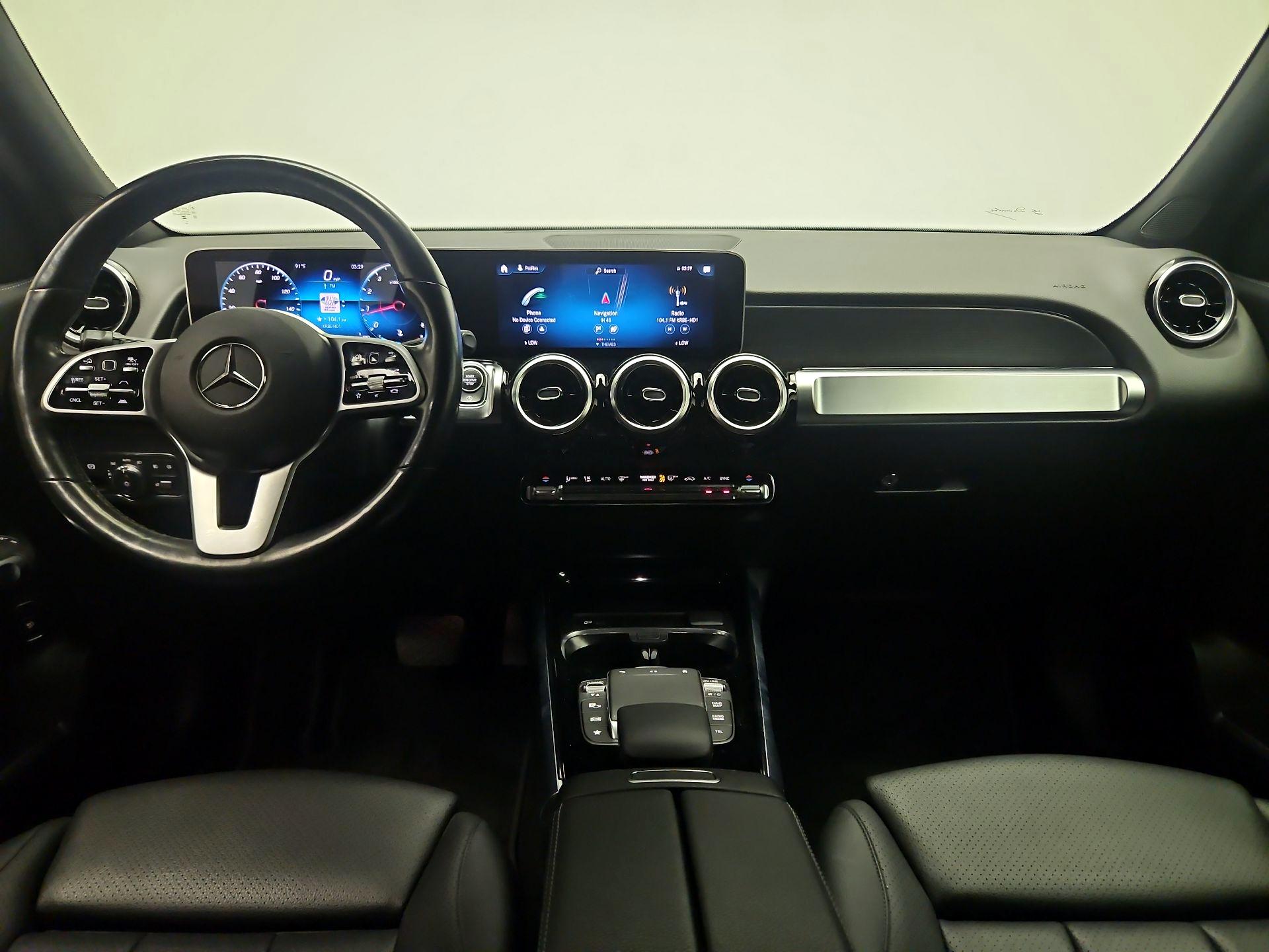 Thumbnail: 2021 Mercedes-Benz GLB - 9