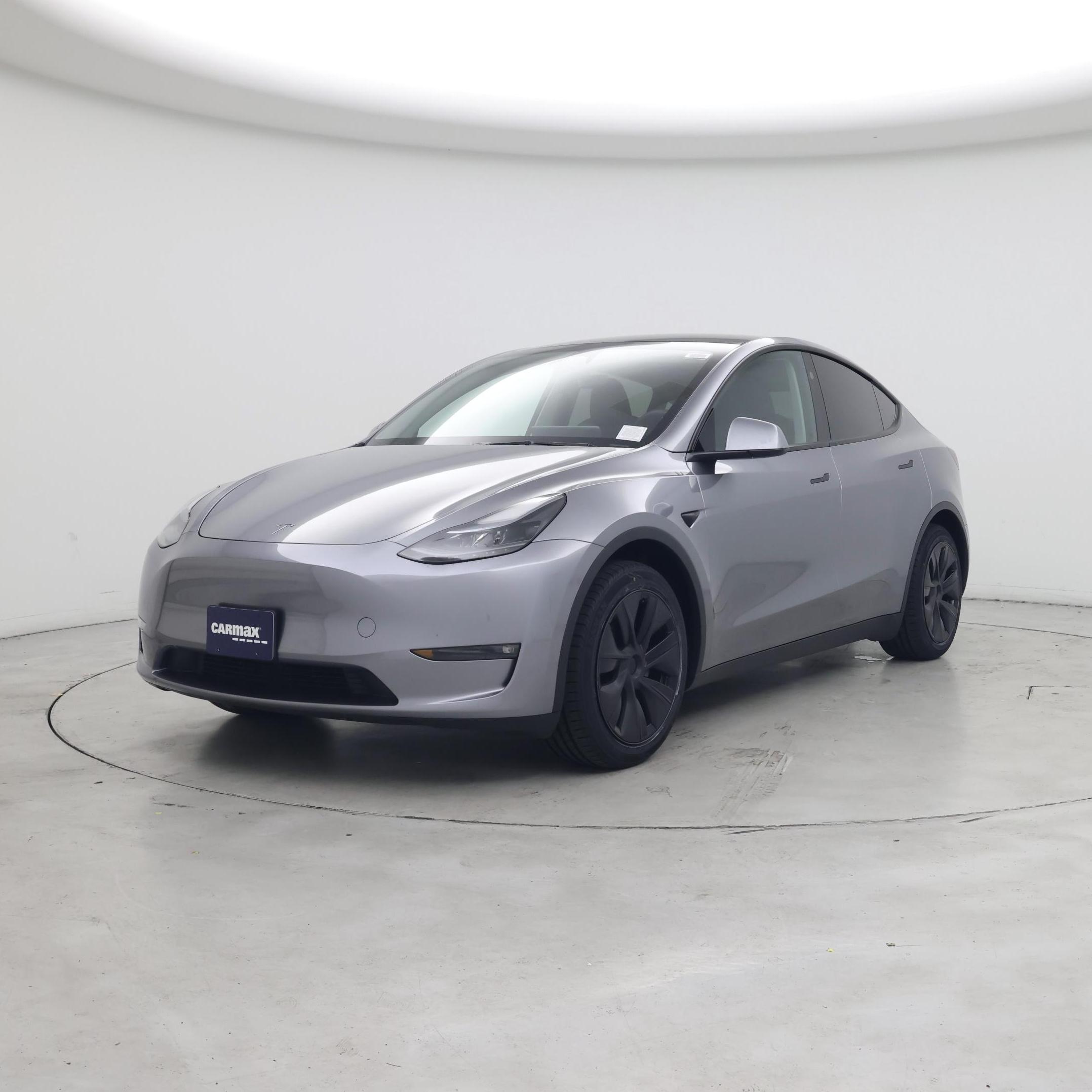 Thumbnail: 2025 Tesla Model Y - 4