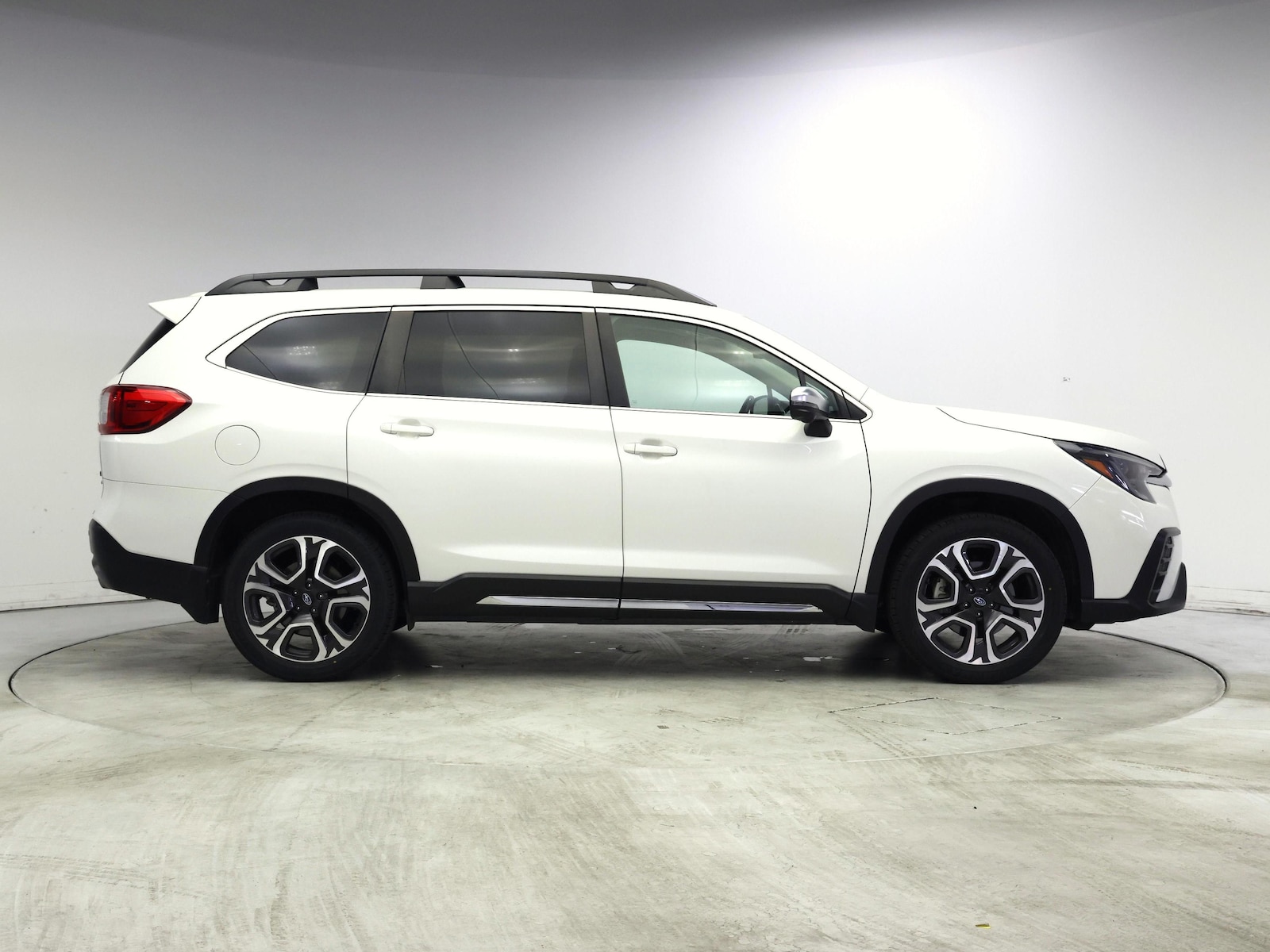 2023 Subaru Ascent Limited - Photo 8