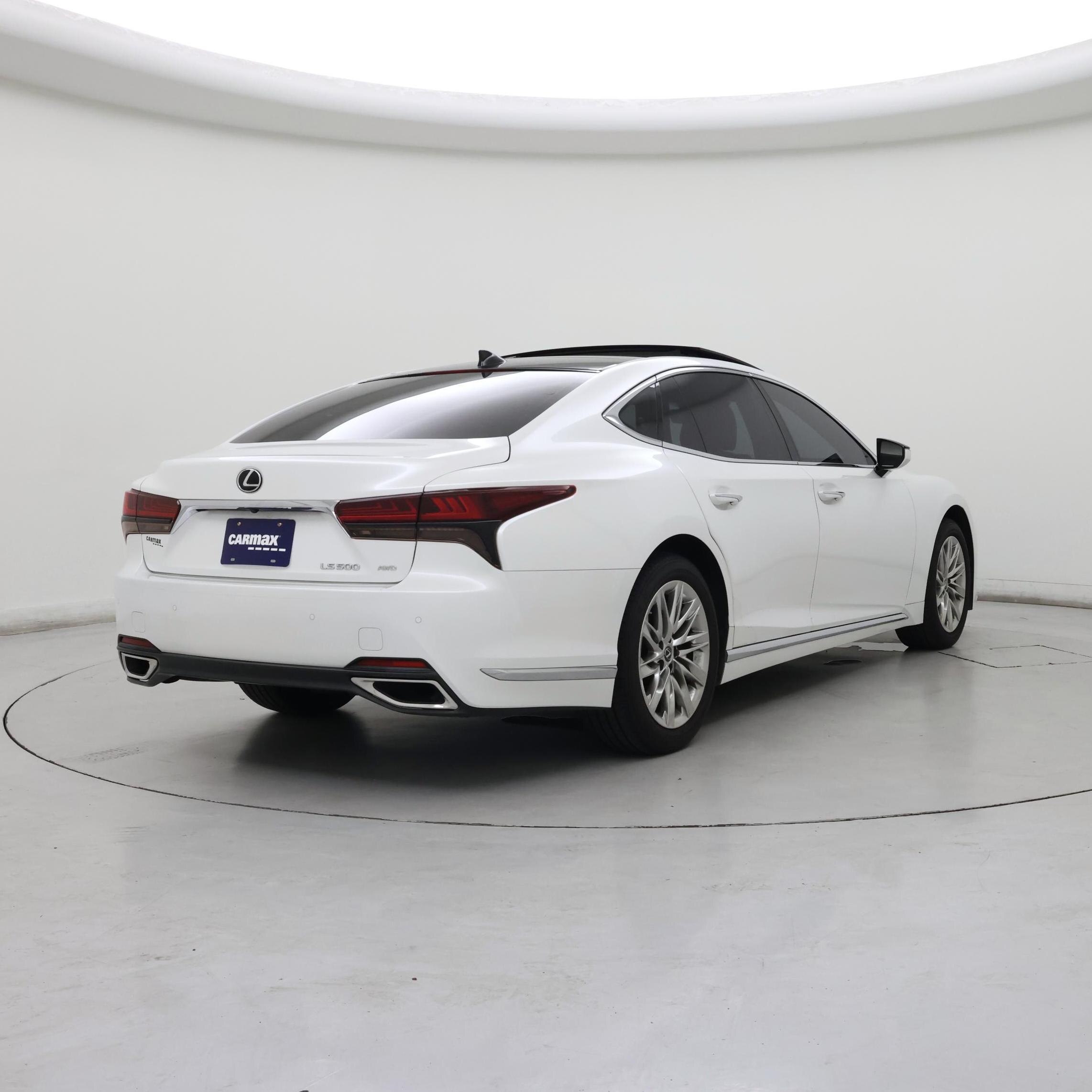 Thumbnail: 2021 Lexus LS - 8