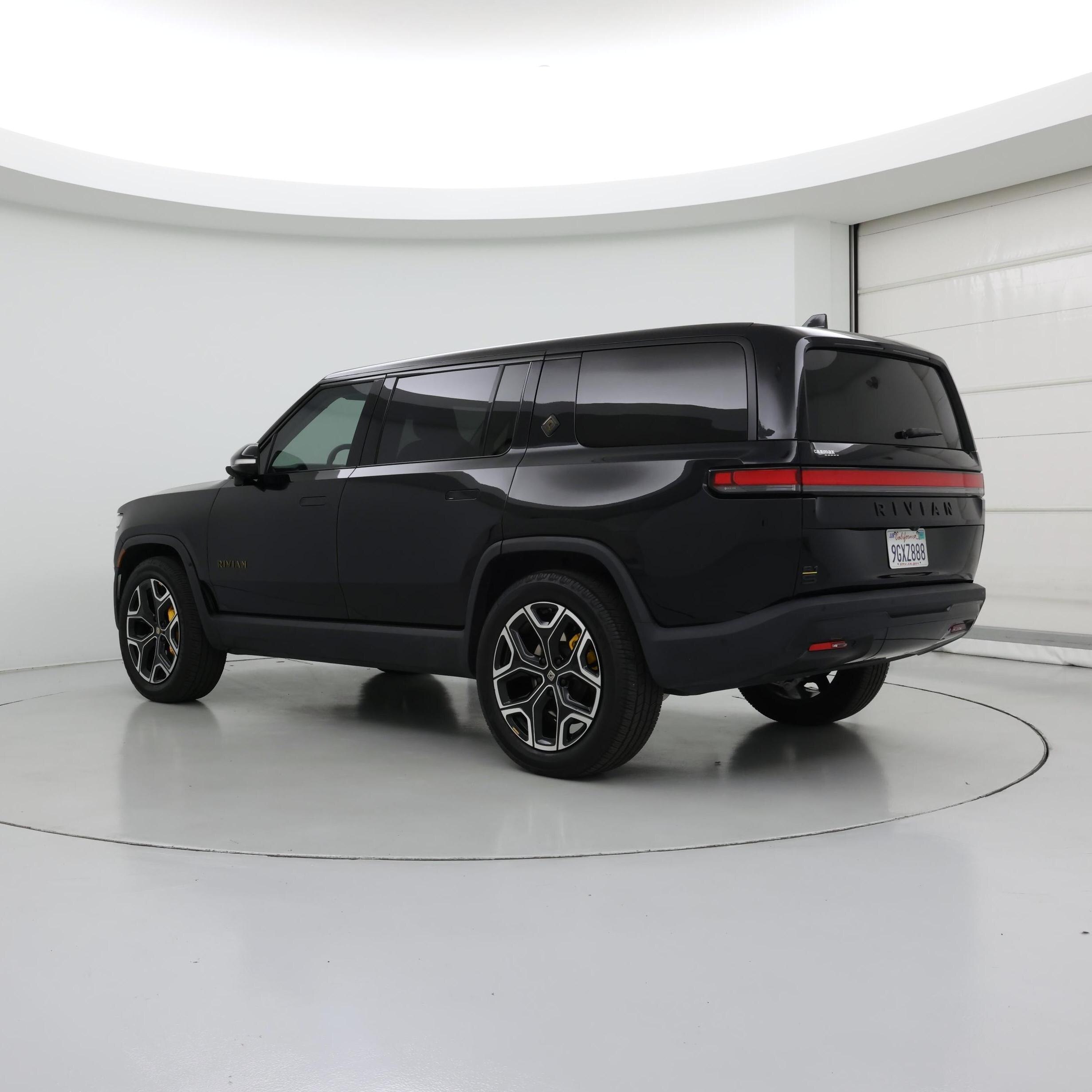 Thumbnail: 2023 Rivian R1S - 2