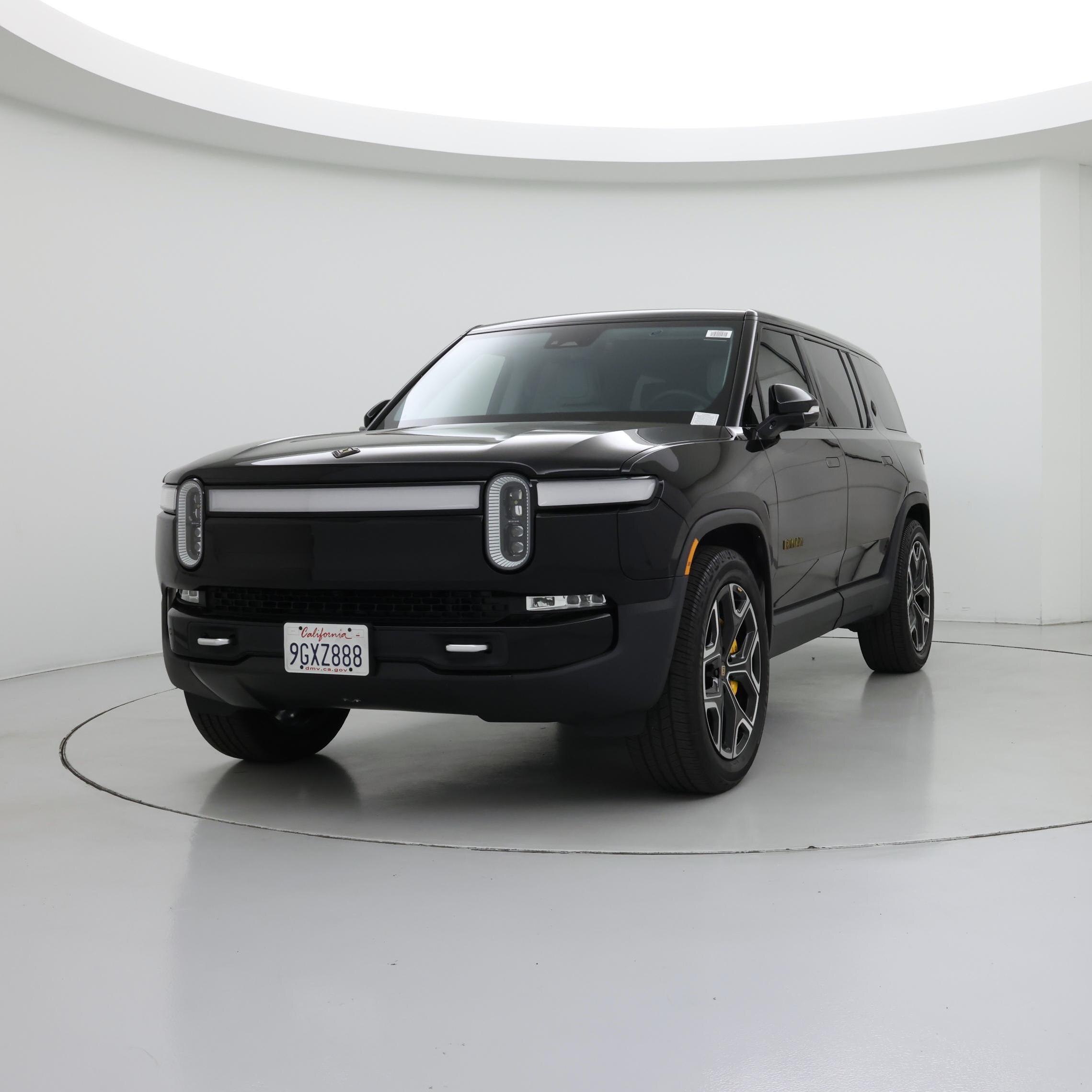 Thumbnail: 2023 Rivian R1S - 4