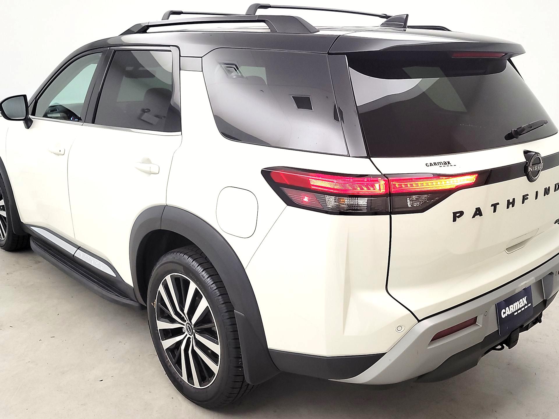 Thumbnail: 2024 Nissan Pathfinder - 7
