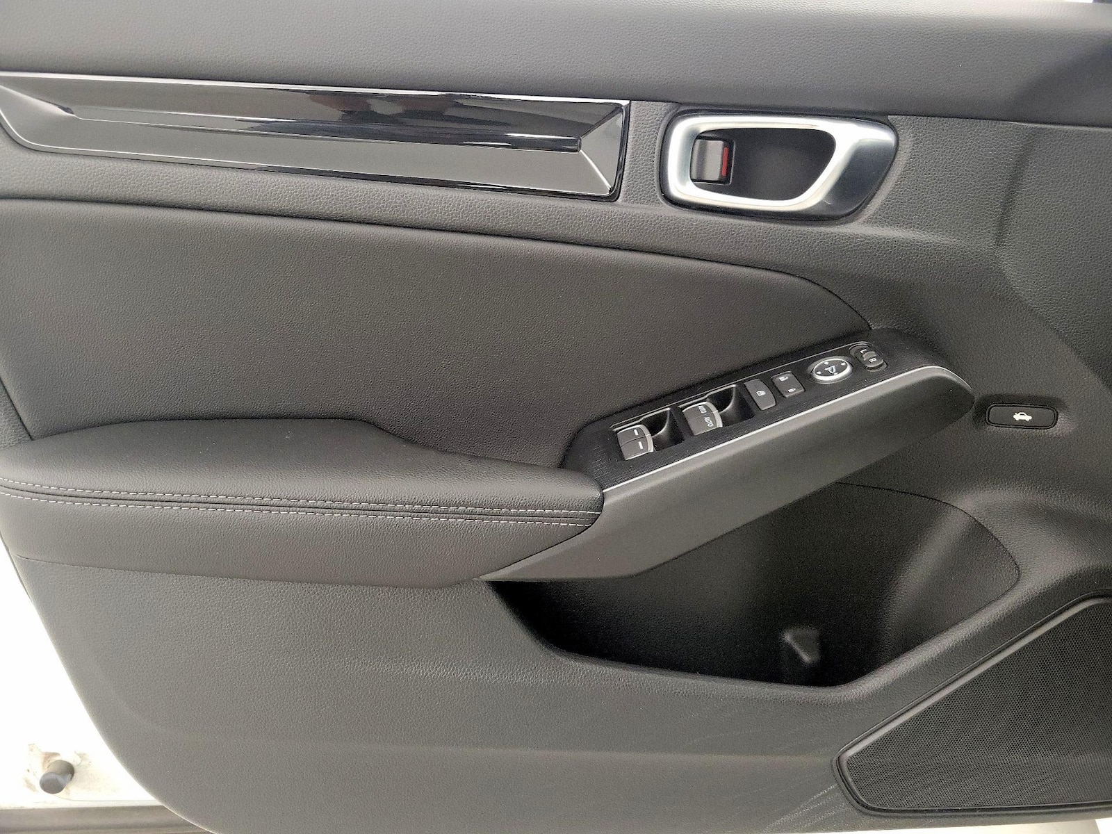 2022 Honda Civic Touring - Photo 13