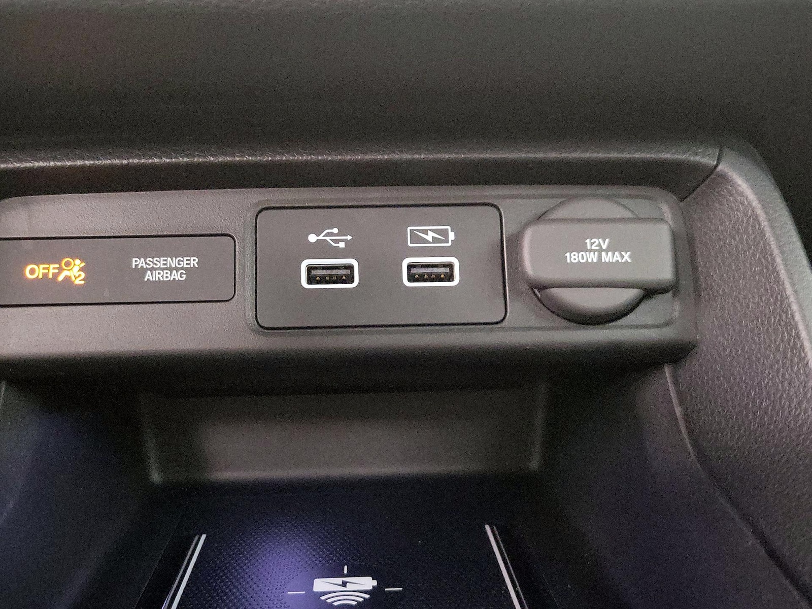 2022 Honda Civic Touring - Photo 19