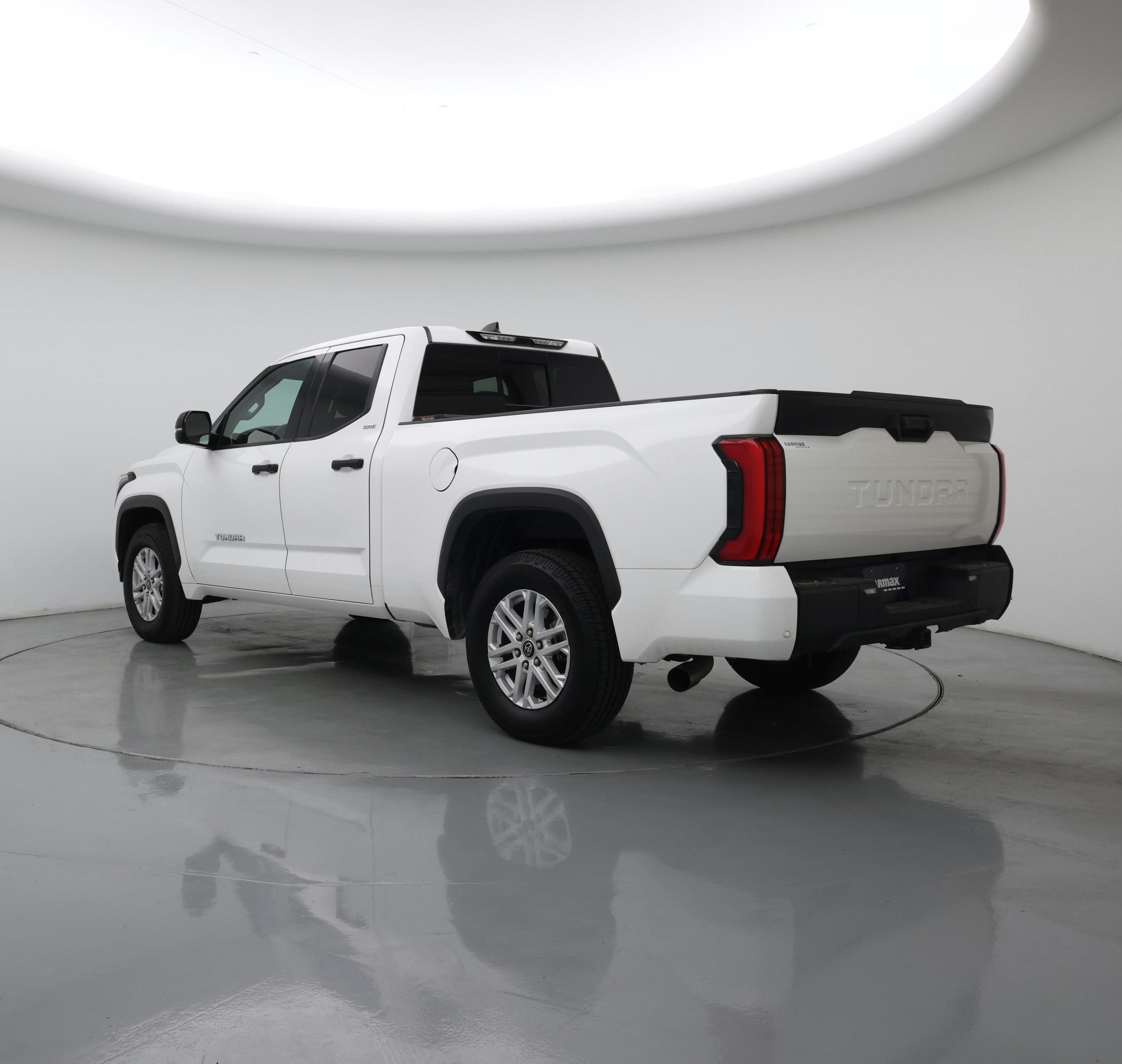 Thumbnail: 2022 Toyota Tundra - 2