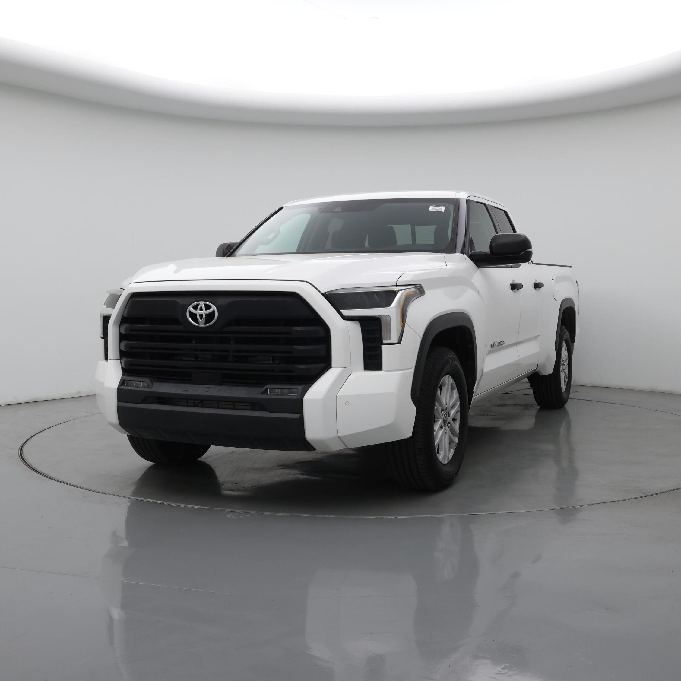 Thumbnail: 2022 Toyota Tundra - 4