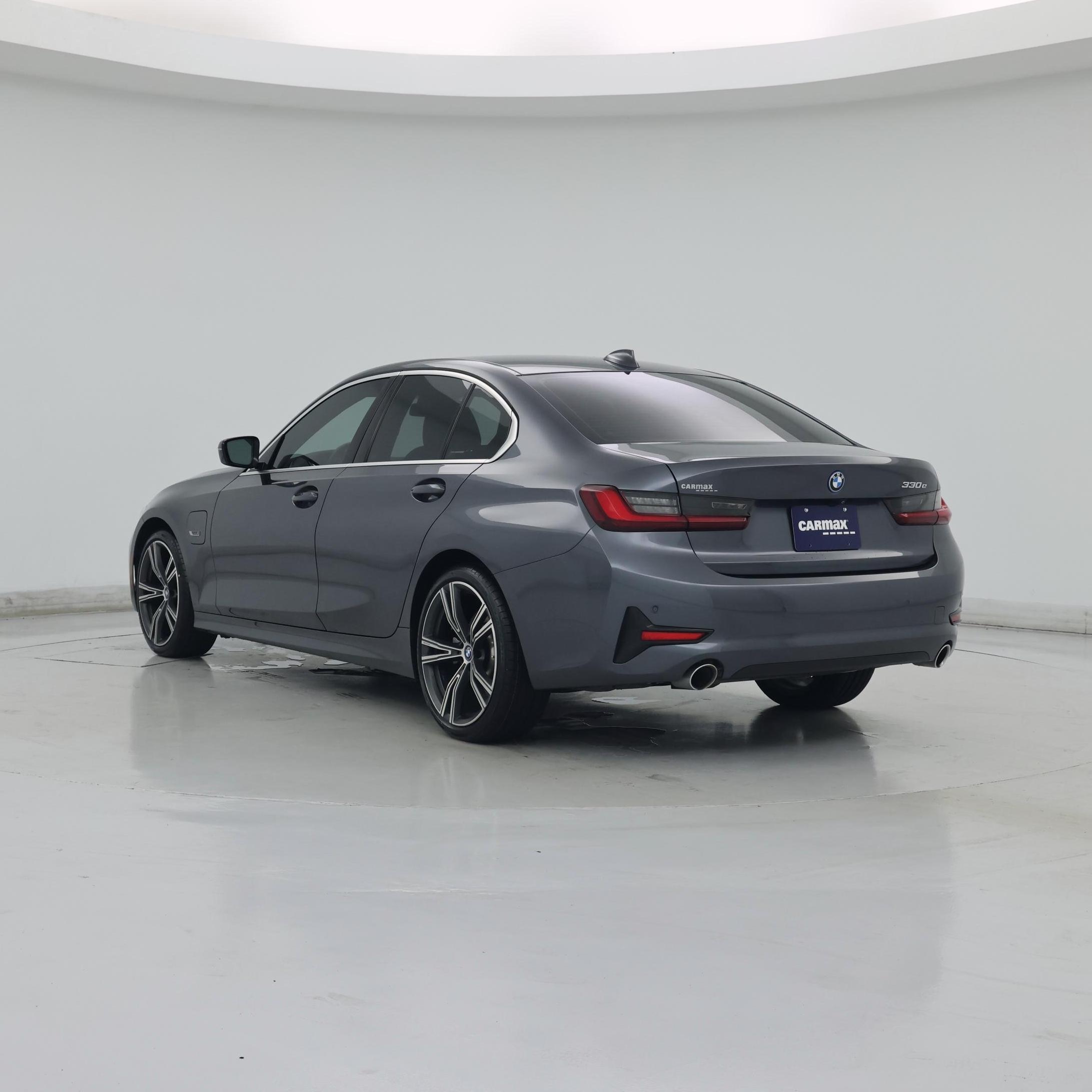 Thumbnail: 2022 BMW 3 Series - 2