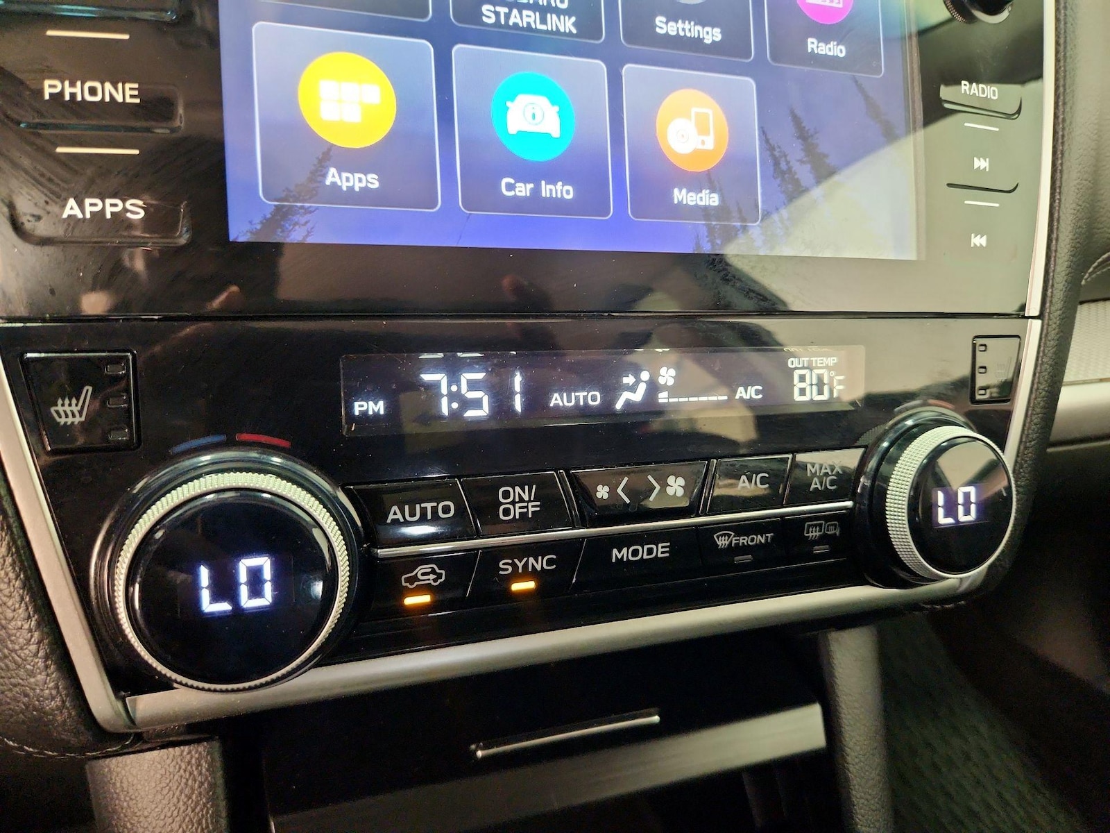 2019 Subaru Outback Premium - Photo 17