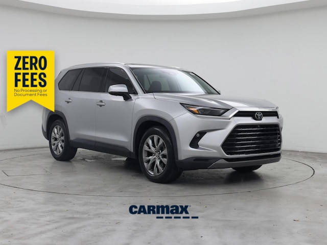Silver 2024 Toyota Grand Highlander SUV / Crossover Front-Wheel Drive Automatic