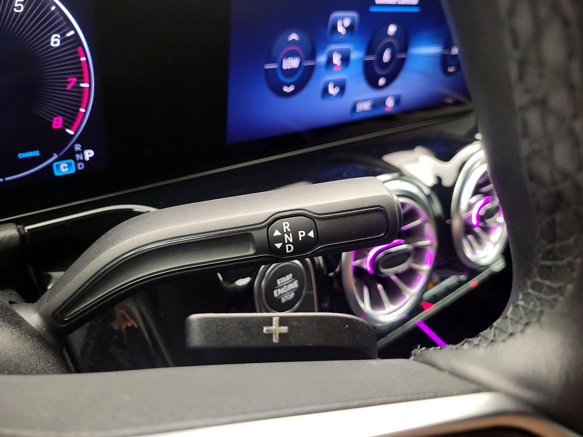 Thumbnail: 2025 Mercedes-Benz GLA - 17