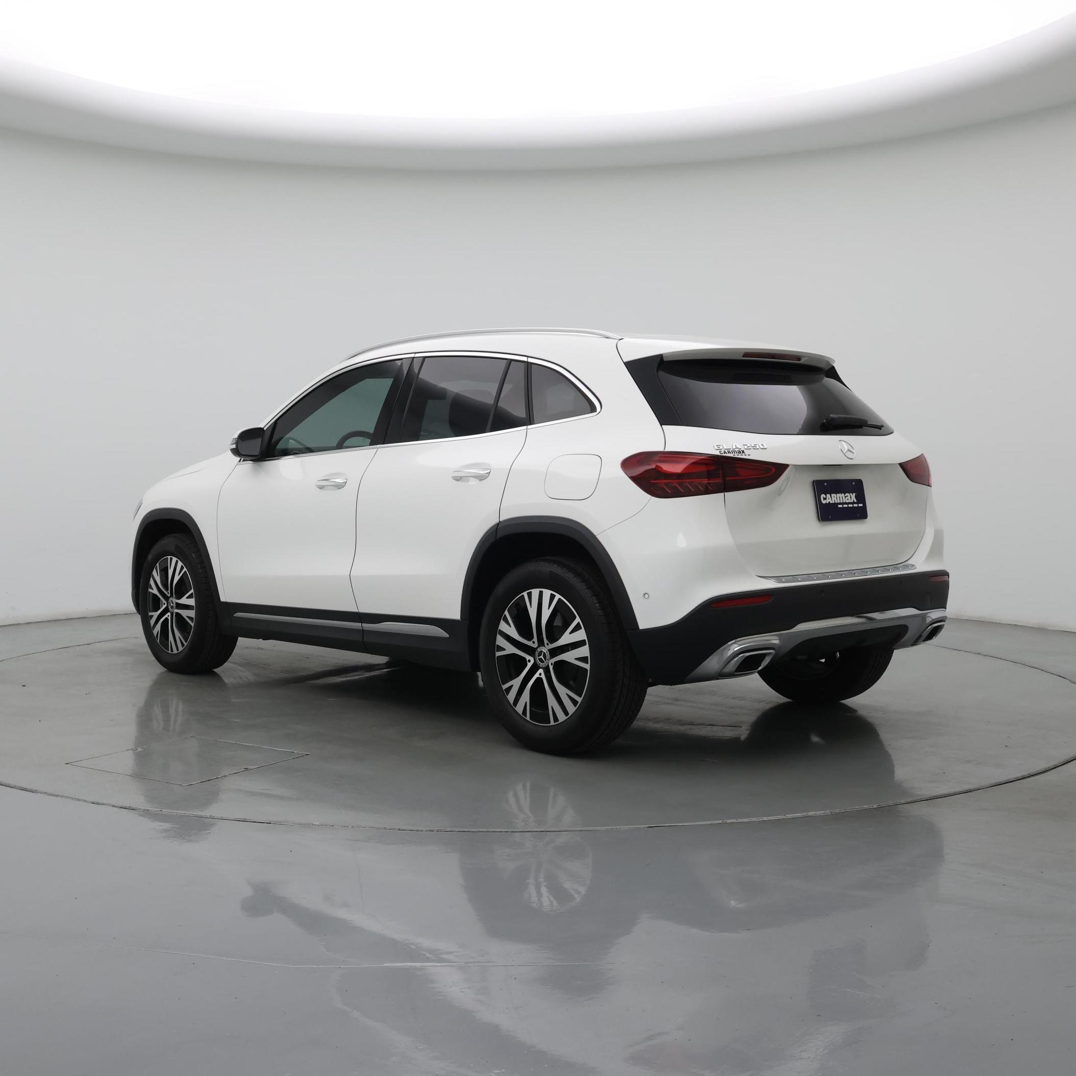Thumbnail: 2025 Mercedes-Benz GLA - 2