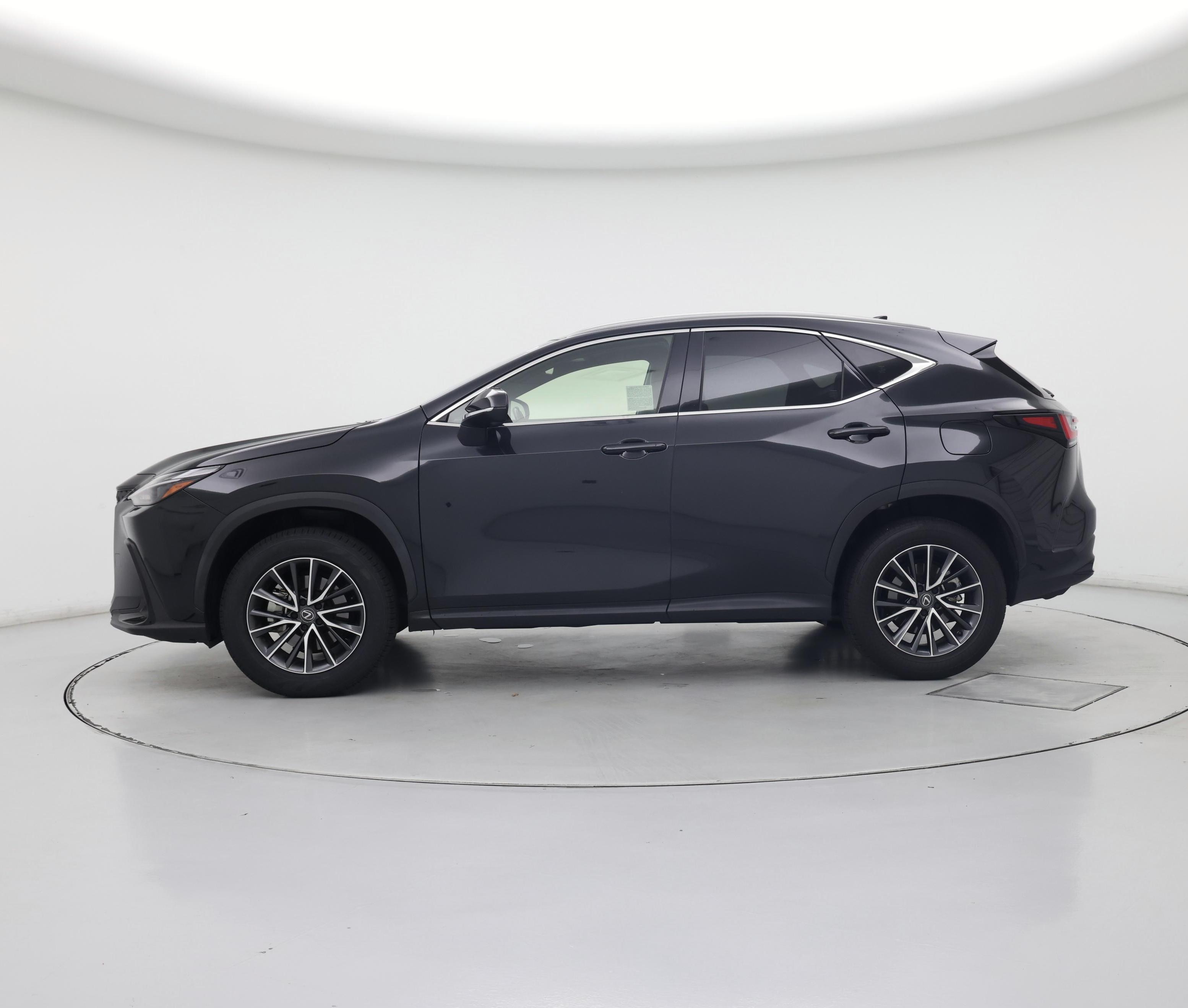 Thumbnail: 2024 Lexus NX - 3