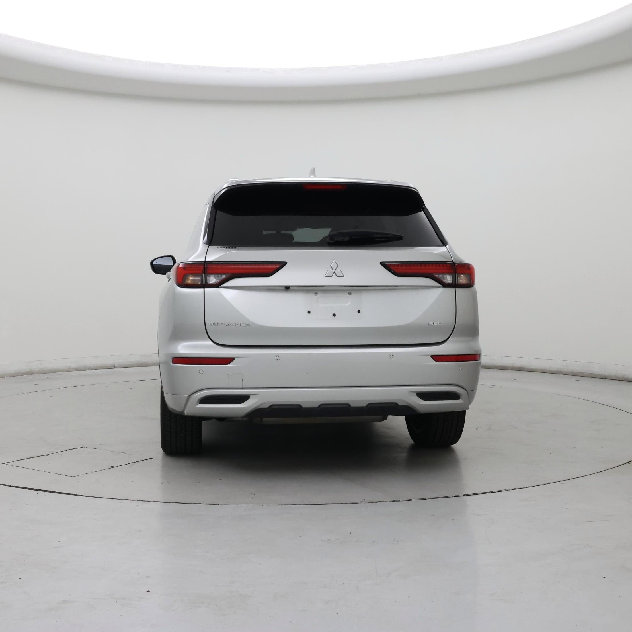Thumbnail: 2022 Mitsubishi Outlander - 6