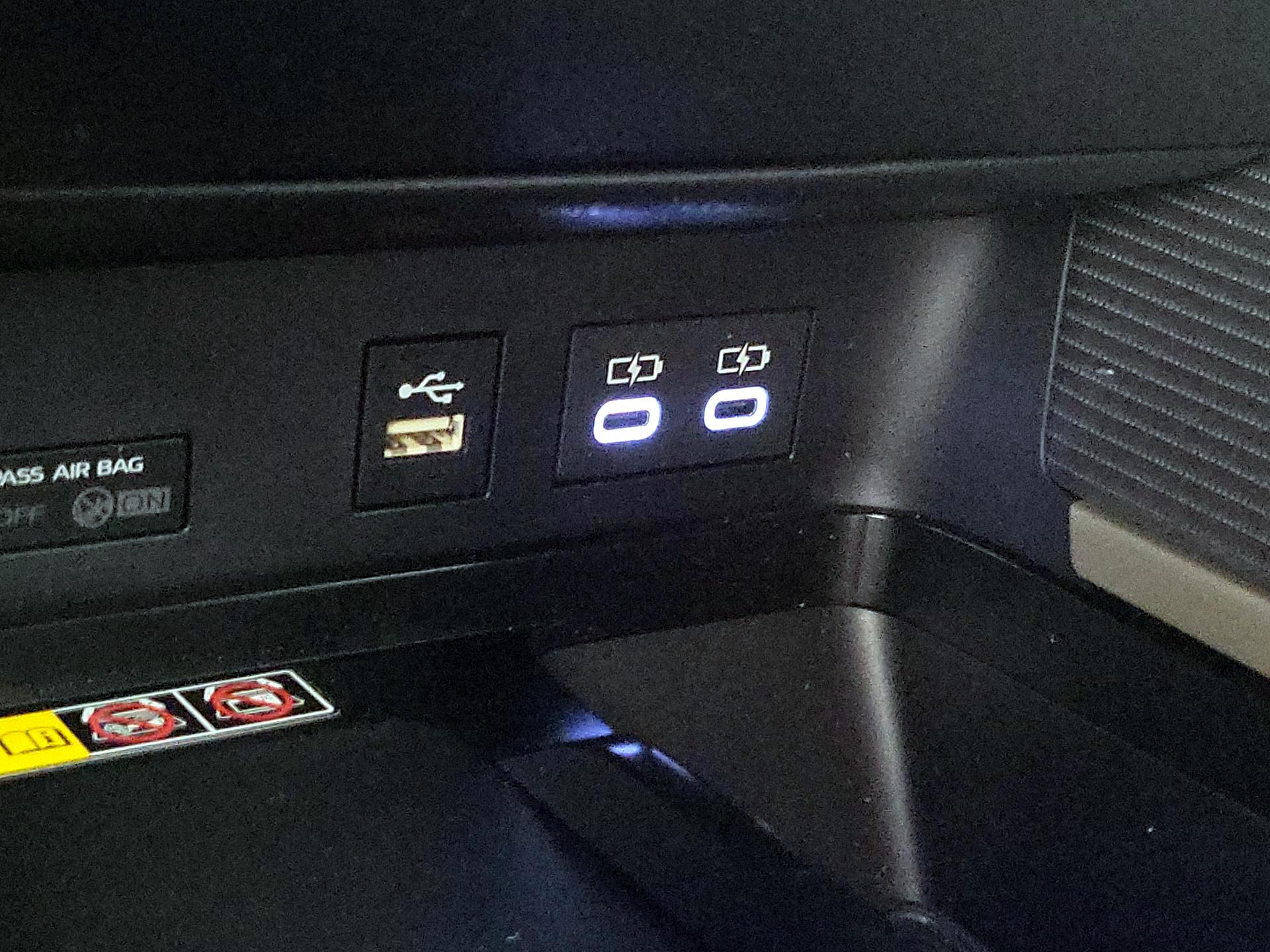 Thumbnail: 2025 Toyota Camry - 18