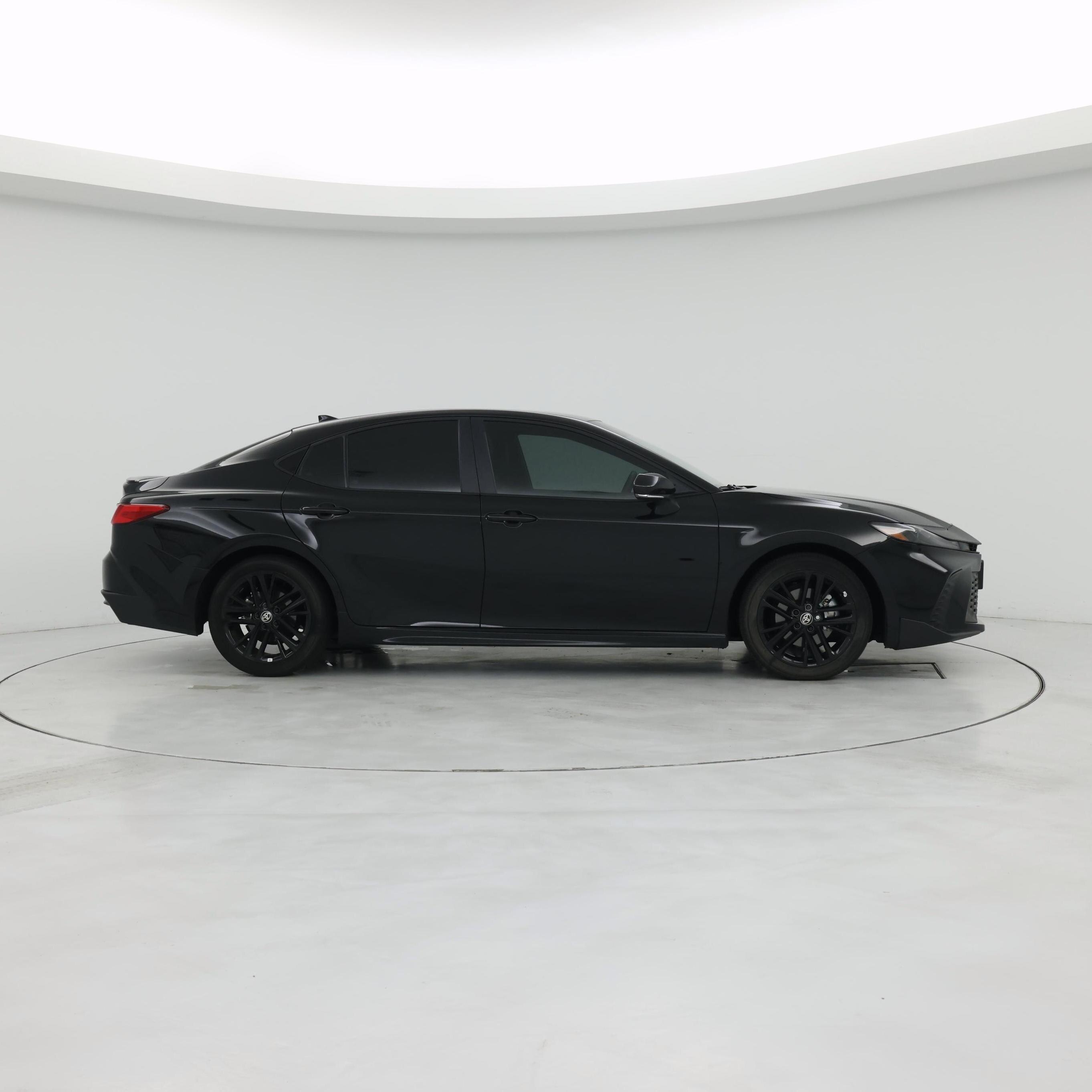 Thumbnail: 2025 Toyota Camry - 7