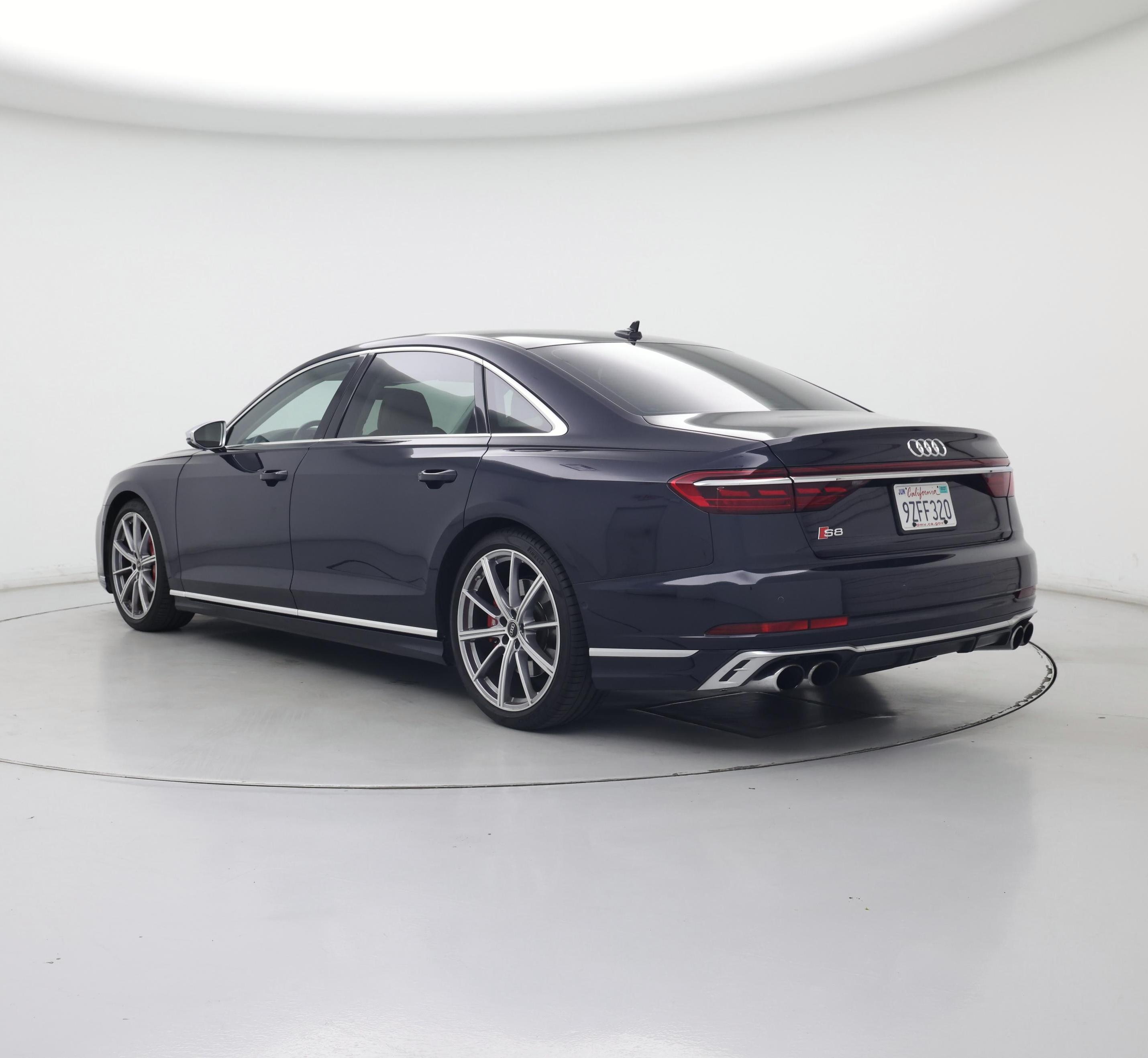 Thumbnail: 2022 Audi S8 - 2