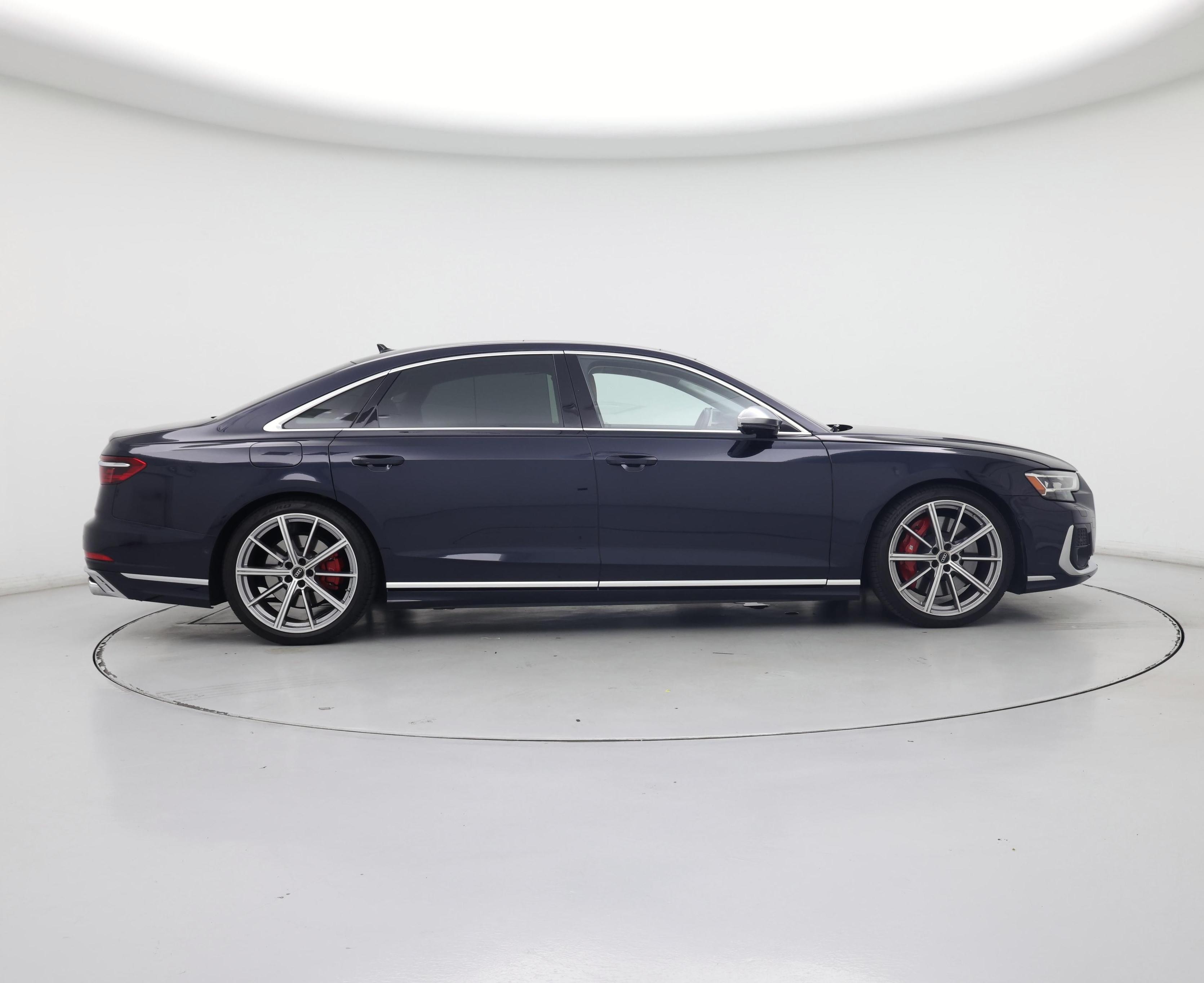 Thumbnail: 2022 Audi S8 - 7