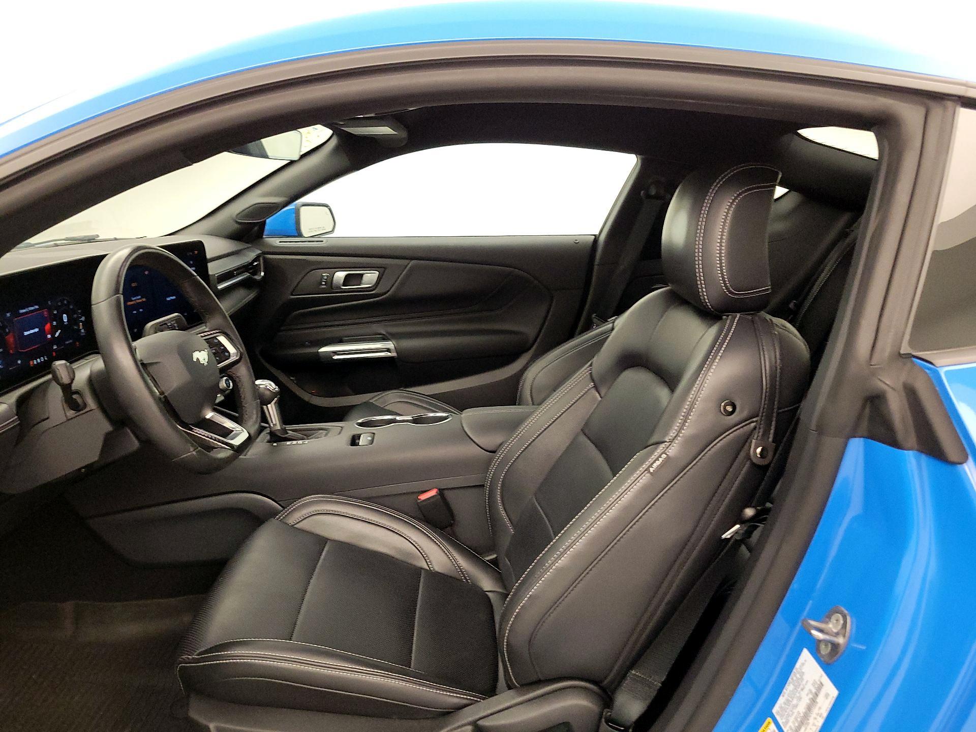 Thumbnail: 2025 Ford Mustang - 11