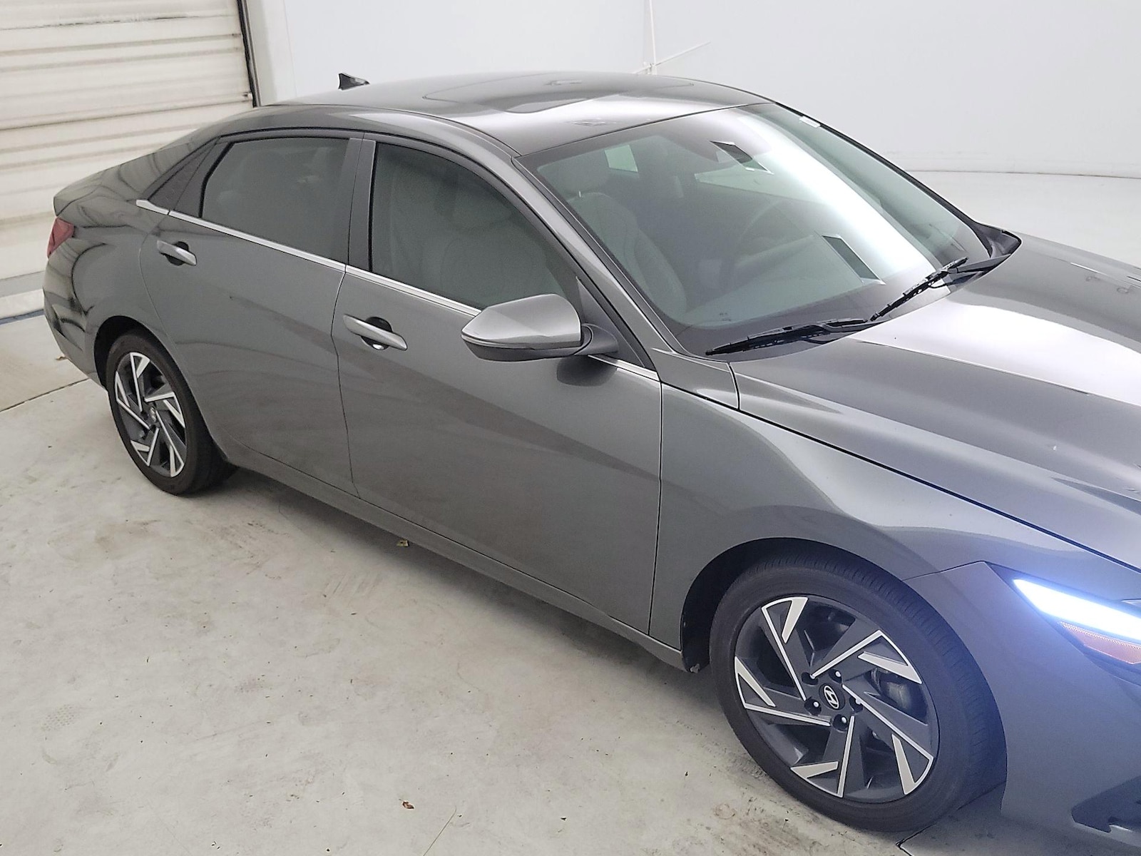 2024 Hyundai Elantra Hybrid