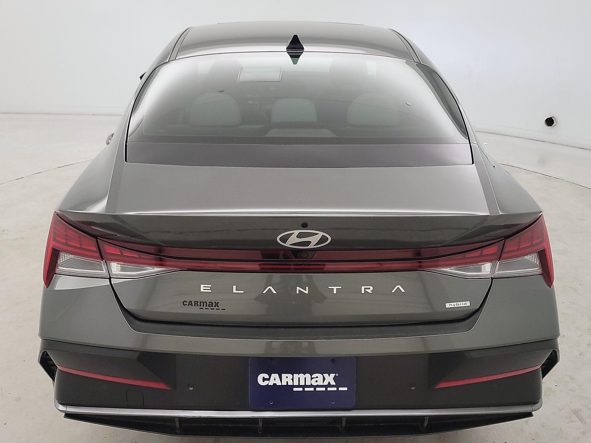 Thumbnail: 2024 Hyundai Elantra - 6
