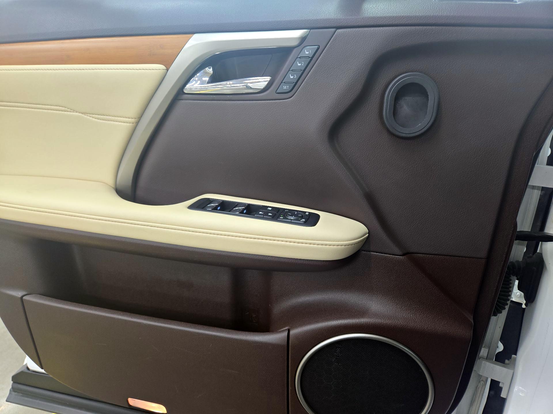 Thumbnail: 2019 Lexus RX - 12