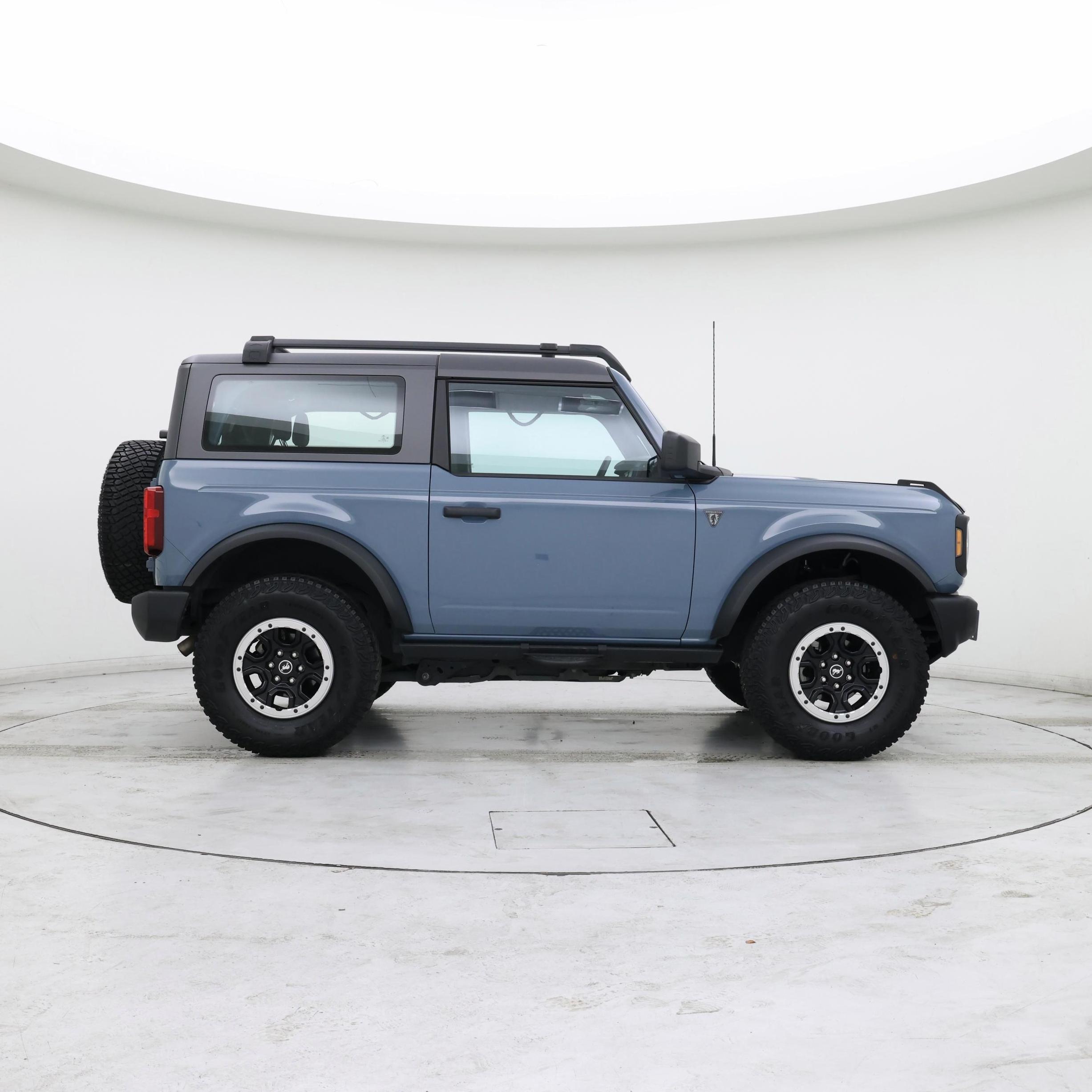 Thumbnail: 2023 Ford Bronco - 7