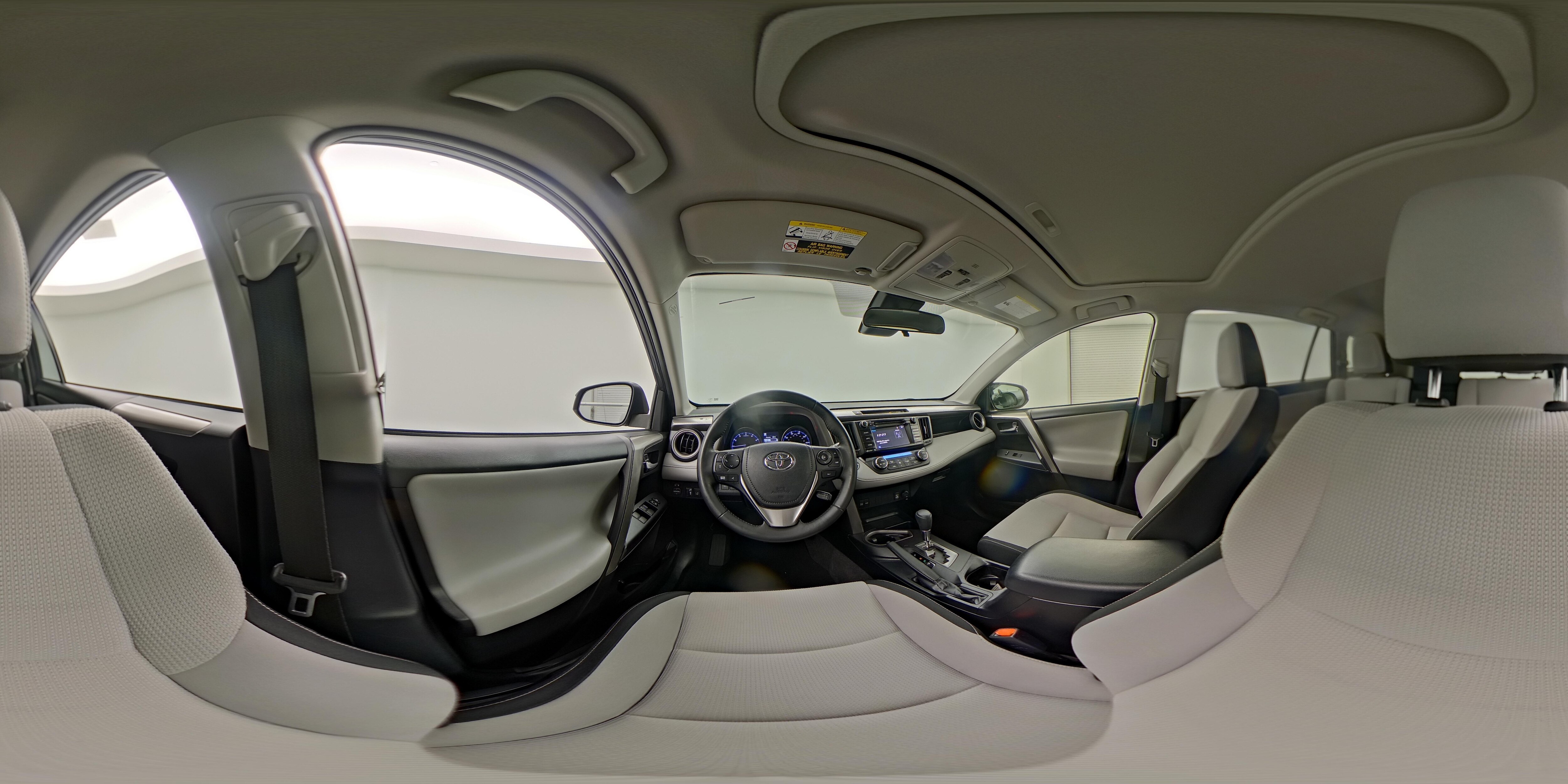 2018 Toyota RAV4 XLE - Photo 26