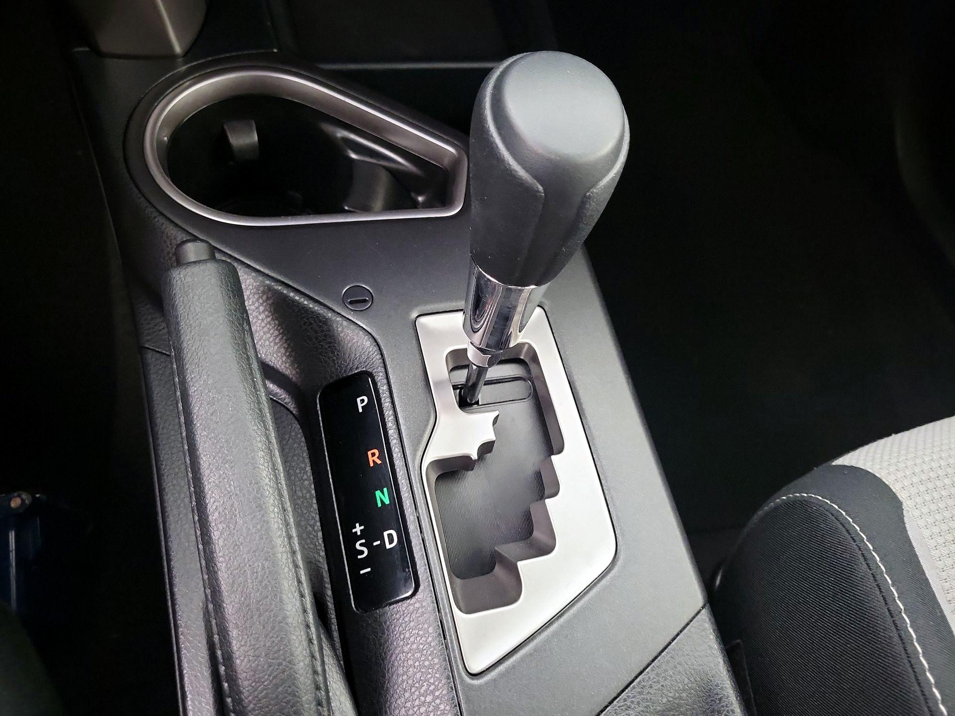Thumbnail: 2018 Toyota RAV4 - 16